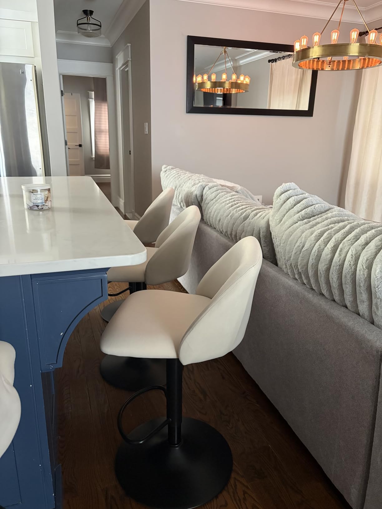 COLAMY Bar Stools Set of 2, Modern Swivel Bar Chairs, Adjustable Upholstered Barstools Counter Height with Full Backrest for Bar, Dining Room, Kitchen Island, Beige customer photo 2