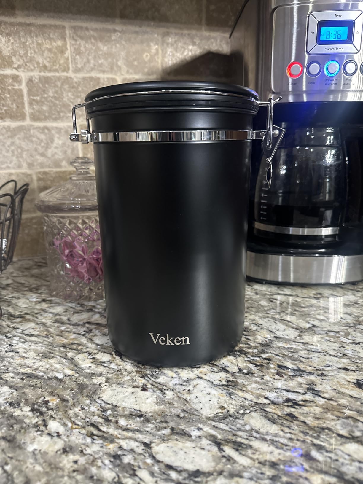 Veken Coffee Canister, 39OZ Large, Airtight Stainless Steel Food Storage Container for 2.2lbs Coffee Beans, Ground, Sugar, Espresso, Rice, Tea, Flour, Cereal customer photo 1