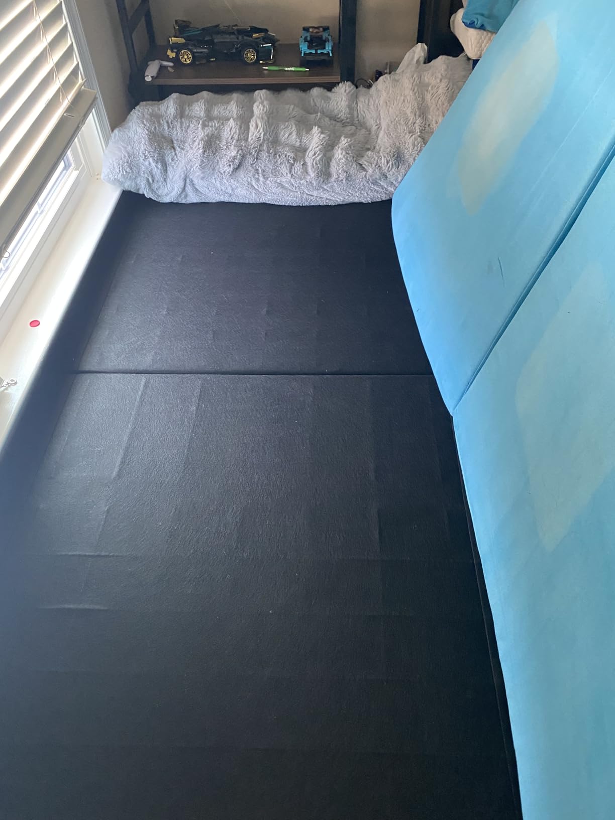 Amazon Basics Adjustable Metal Platform Bed Base with Wireless Remote Control, Queen customer photo 2