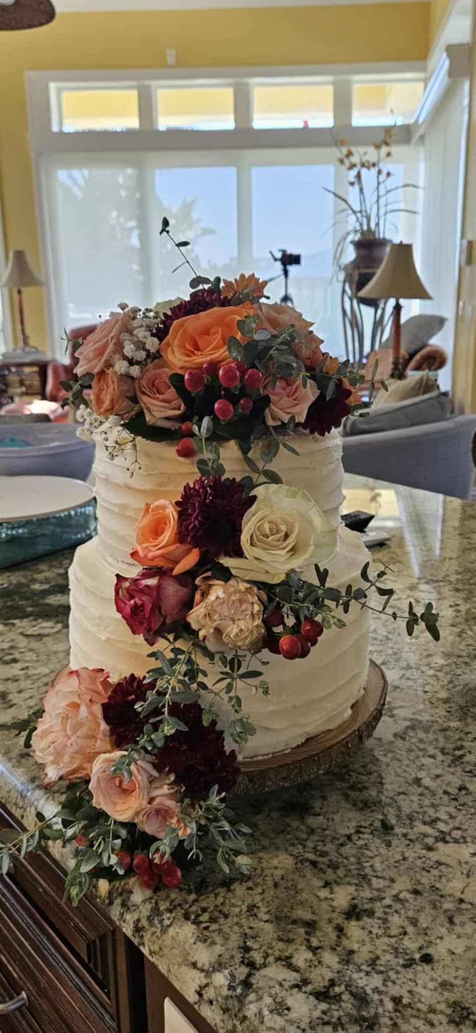 Rotating Cake Stand 12