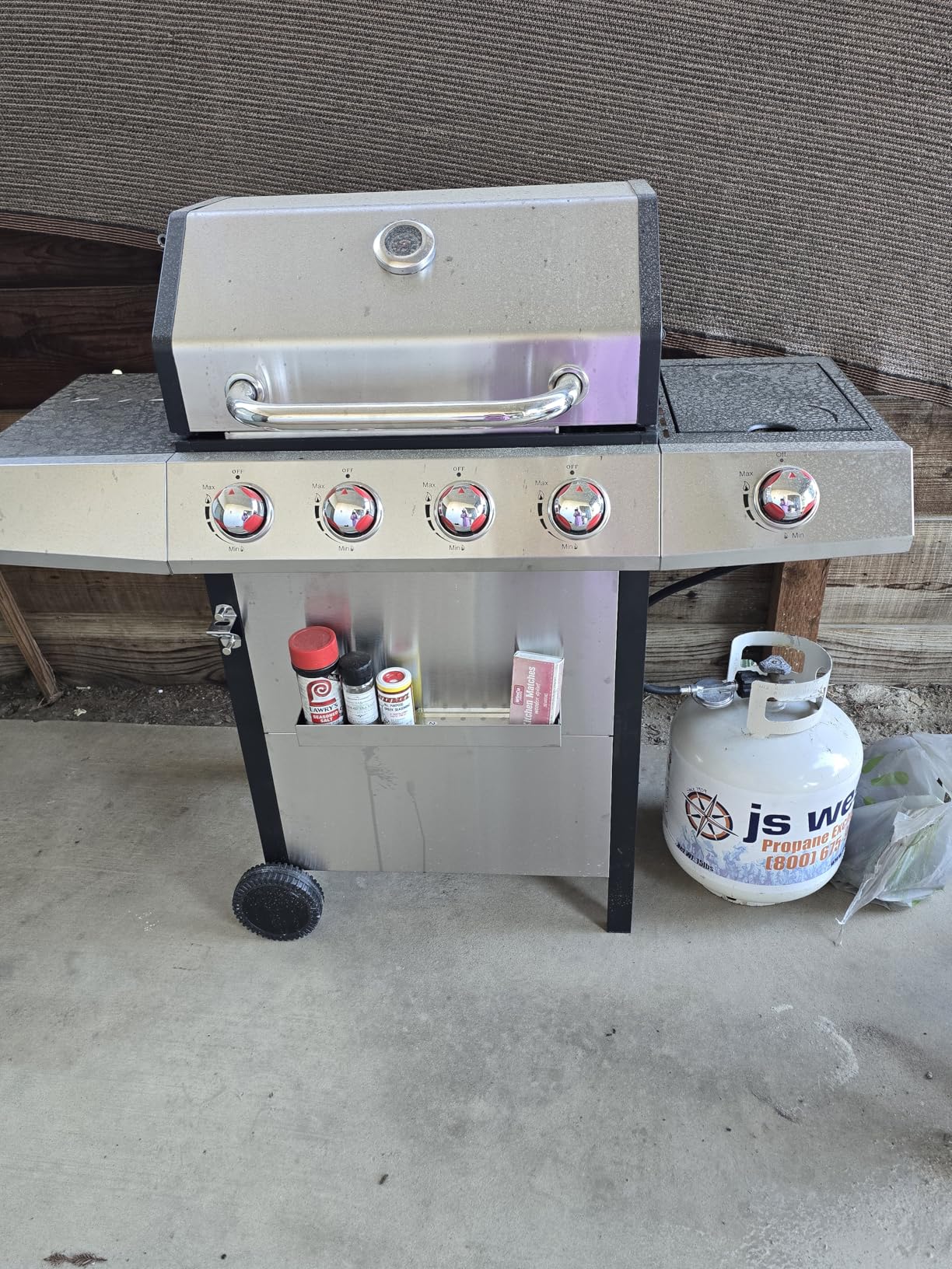 3 Burner Propane Gas Grill, Stainless Steel Cabinet with Side Table & Knob Controls, BBQ Grills Cast Iron Grates and Thermometer for Outdoor Cooking, Patio, BBQ customer photo 1