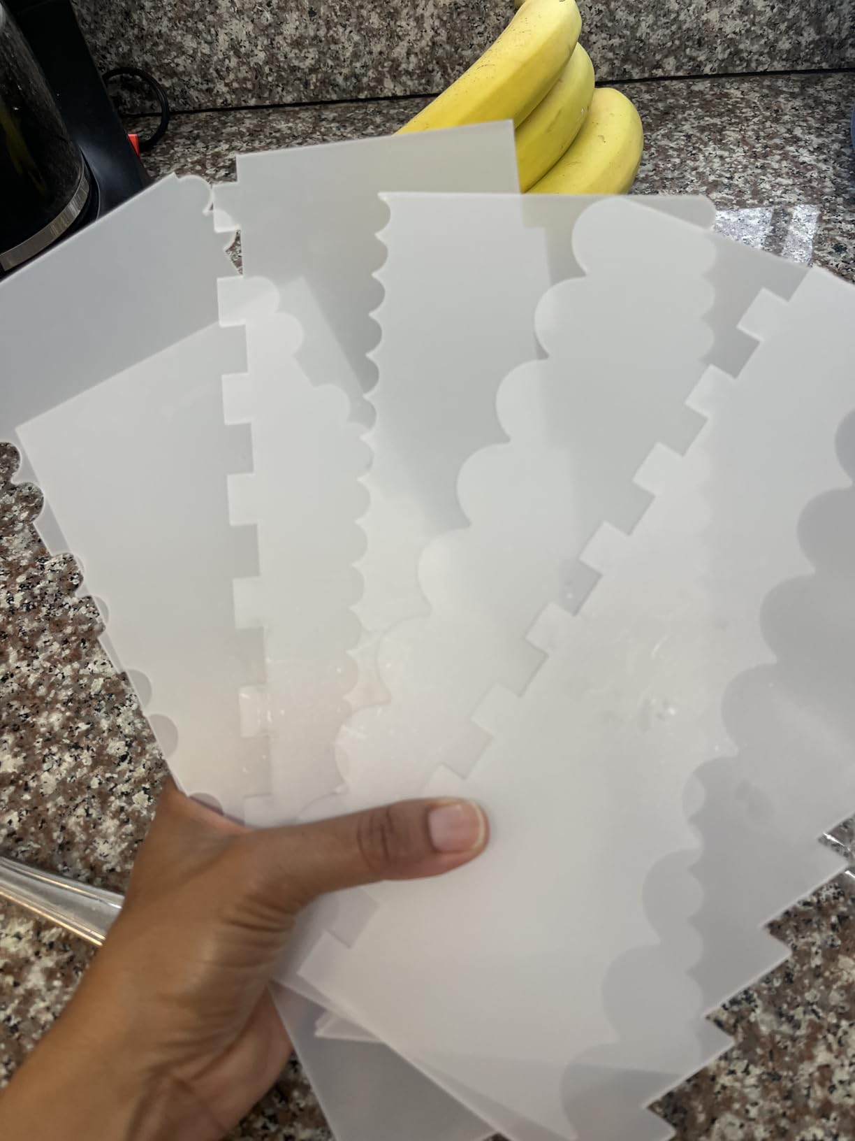 6-Piece Clear Acrylic Cake Decorating Scraper Set - Large Icing Smoothers and Edge Combs for Buttercream, Frosting, Mousse, and Baking Projects customer photo 1