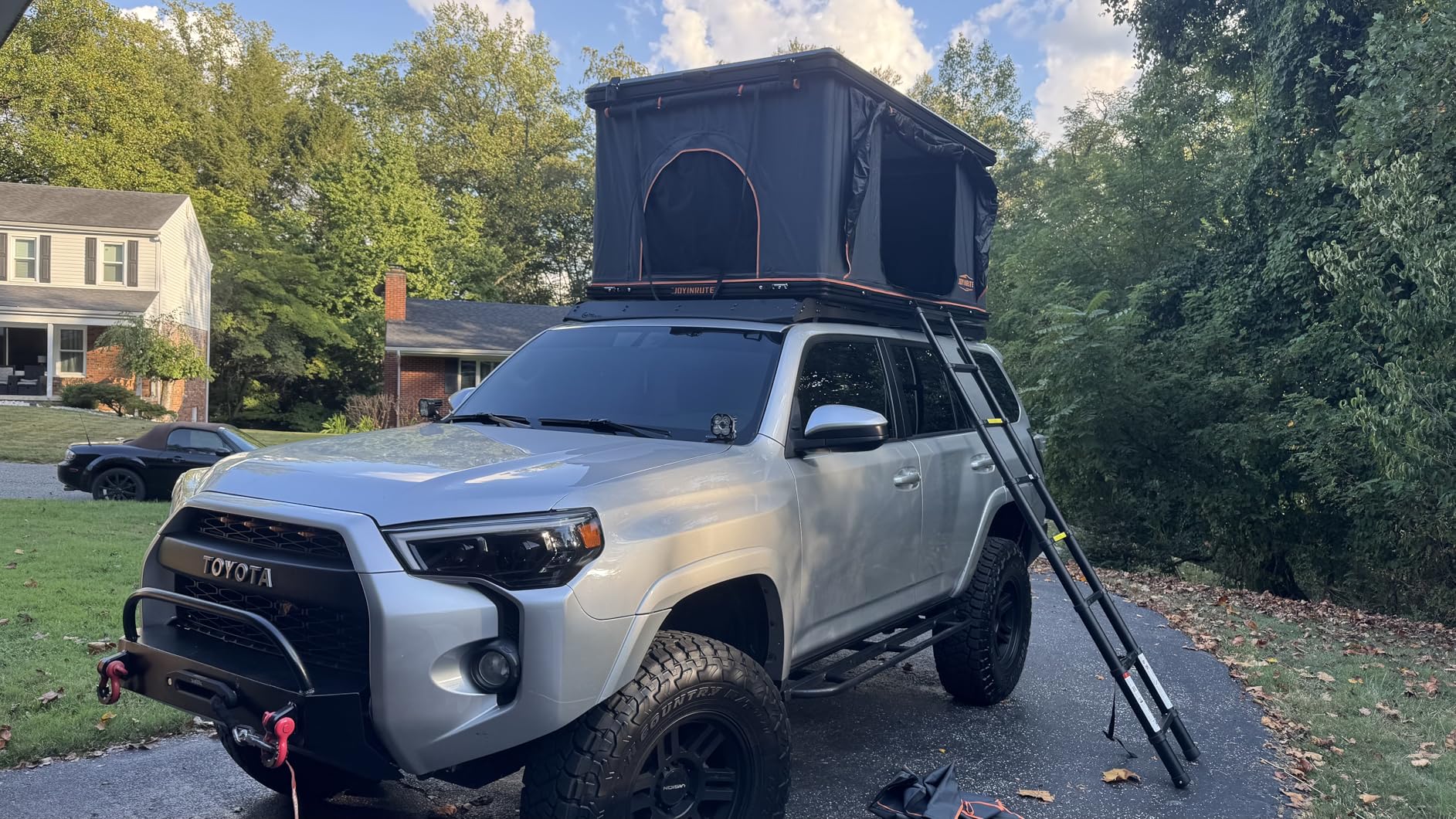 Rooftop Tent Hard Shell, Aluminum Pop Up 2-3 Person Roof Top Hardshell for Camping Truck Van Suitable for Jeep SUV Car customer photo 2