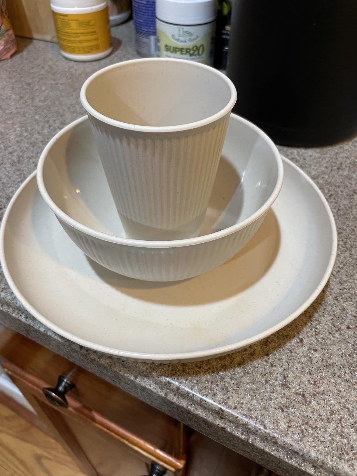 36-Piece Reusable Wheat Straw Dinnerware Sets for 6, Farielyn-X Unbreakable Reusable Set Kitchen Cups, Plates, Bowls Sets & Cultery Dishwasher Microwave Safe - Patio, Outdoors, RV, Camping Dishes customer photo 2
