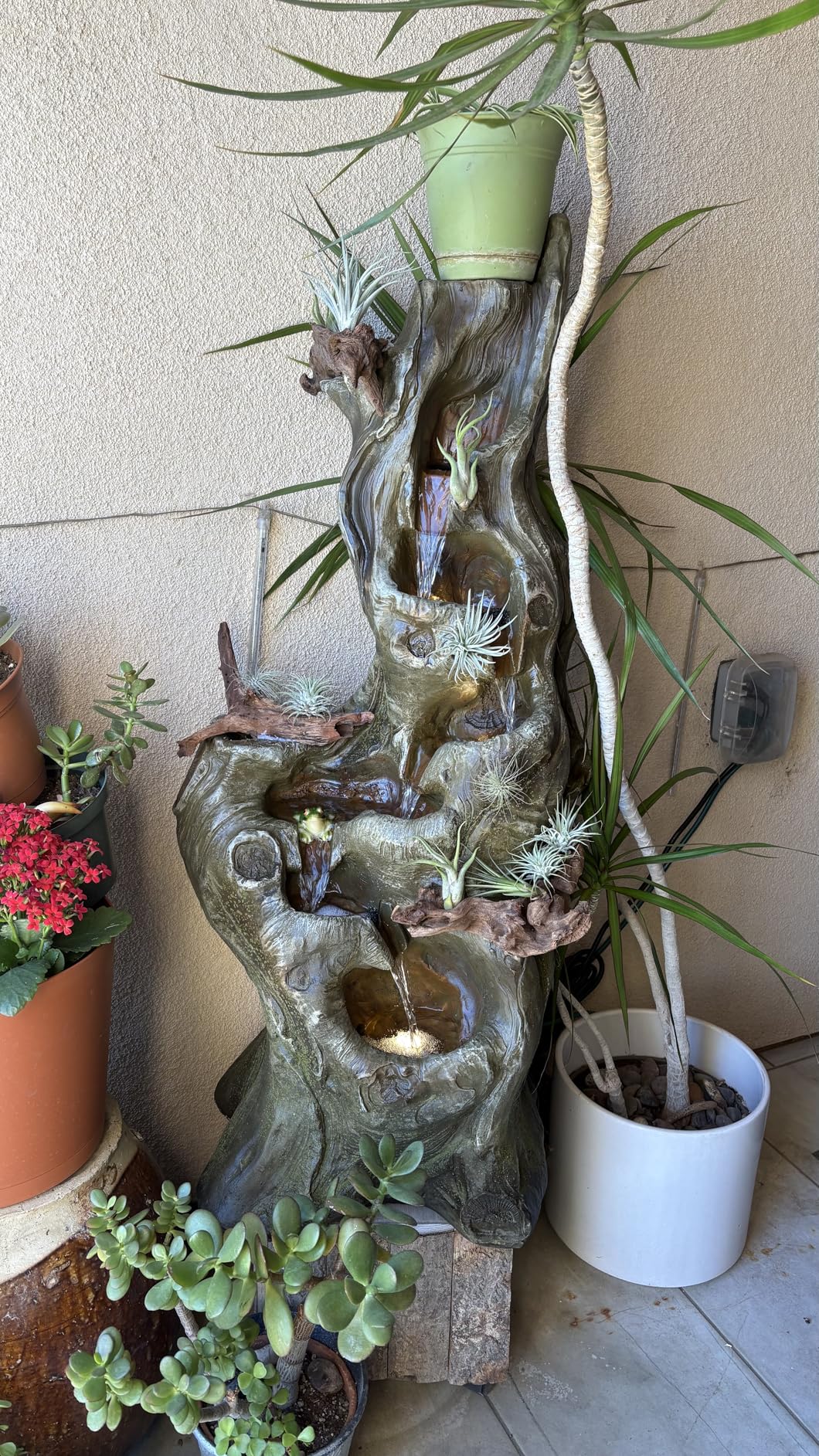 Water Fountain Outdoor 5-Tiers Large Cascading Realistic Tree Trunk Natural Waterfall Outdoor Fountain Resin Imitation Wood with LED Lights for Garden, Patio, Porch customer photo 2