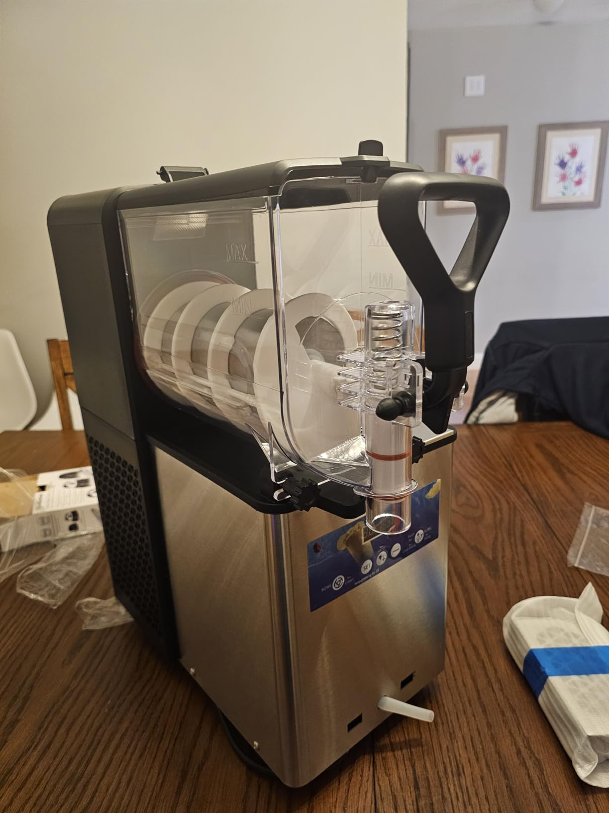 8Gal/30L Commercial Slushy Machine, Independently Control 2 Tank's Temp, 5-45 Minutes to Make Margarita & Slushie & Cold Drink, Built-in LED Light, 110V Professional Frozen Drink Maker with Self-cleaning customer photo 1