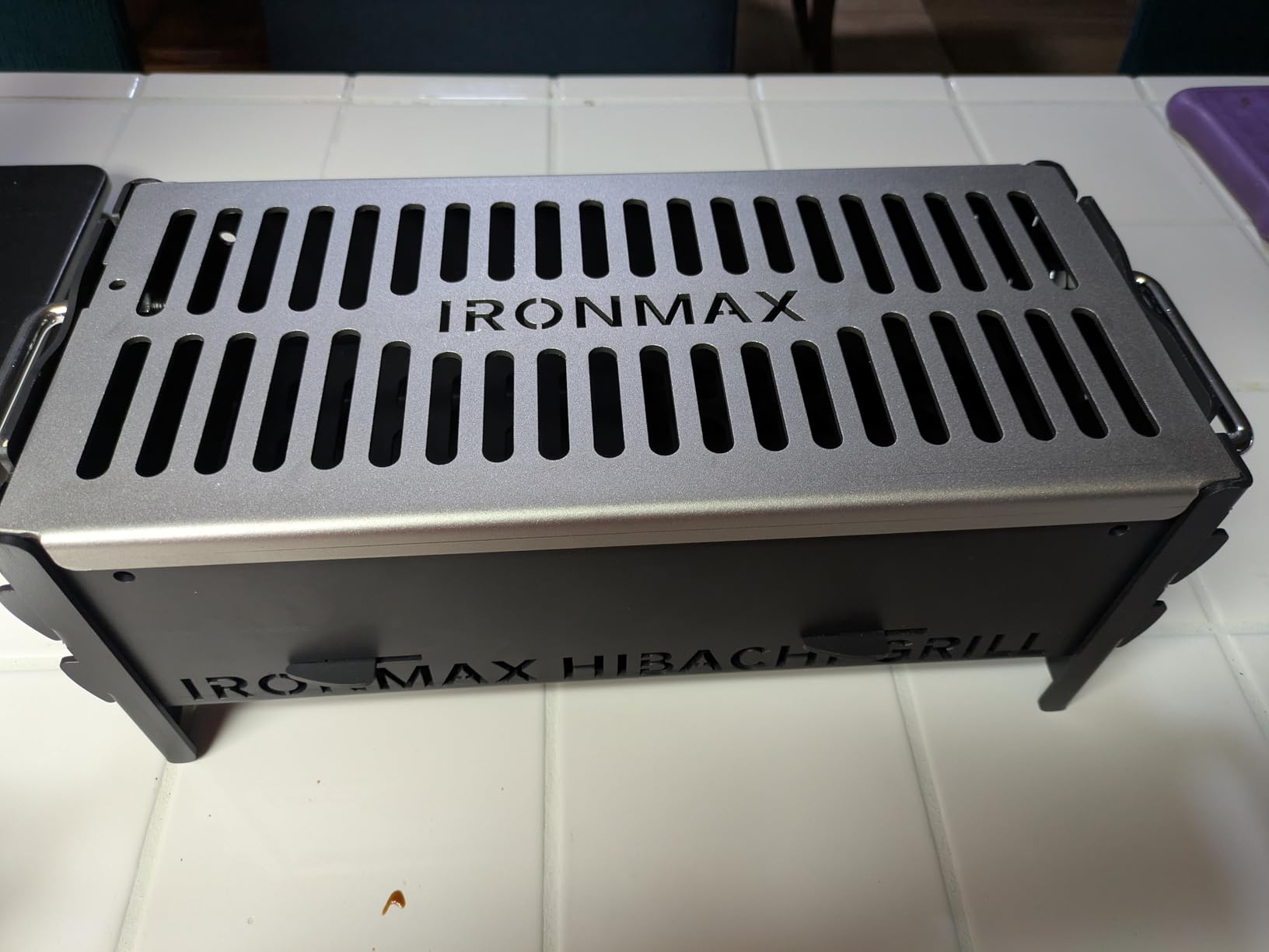 IRONMAX Portable Folding Hibachi Grill, Heavy Duty Charcoal & Wood-Burning Campfire Grill for Outdoor Cooking, Camping Yakitori, Patio & Backyard - 16 x 7.5 x 6.5 customer photo 1