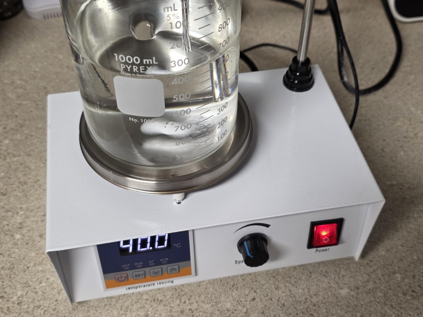 85-2 Digital Display Magnetic Stirrer with 4 Magnetic Stir Bars - Magnetic Stirrer Hot Plate, 0-2000 RPM Lab Stirring System with Temperature Probe, Stainless Steel Plate & Stand Support customer photo 2