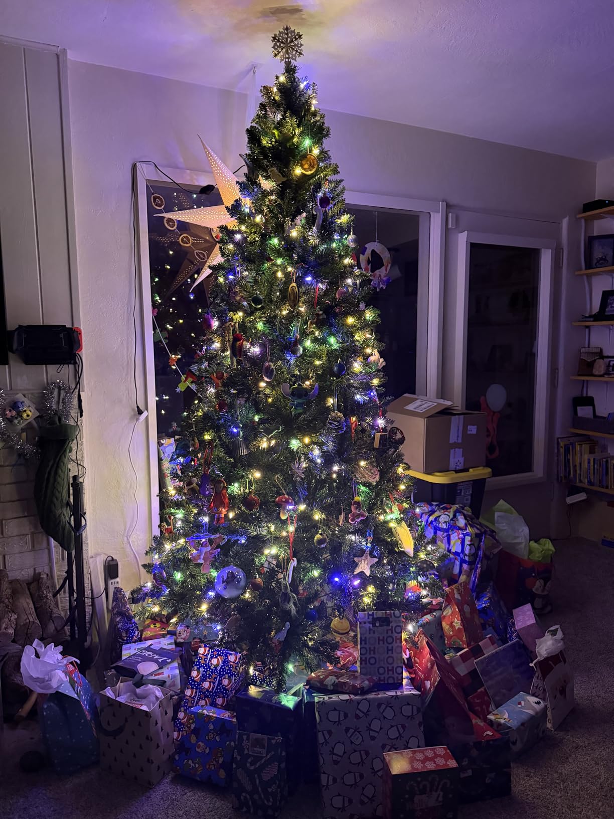 6 FT Pre-lit Christmas Tree Spruce with Remote Control, 300 Warm White Multi-Color Changing LED Lights, Artificial Hinged/Feel Real/Realistic for Home, Holiday Decoration Dual Color LED customer photo 1