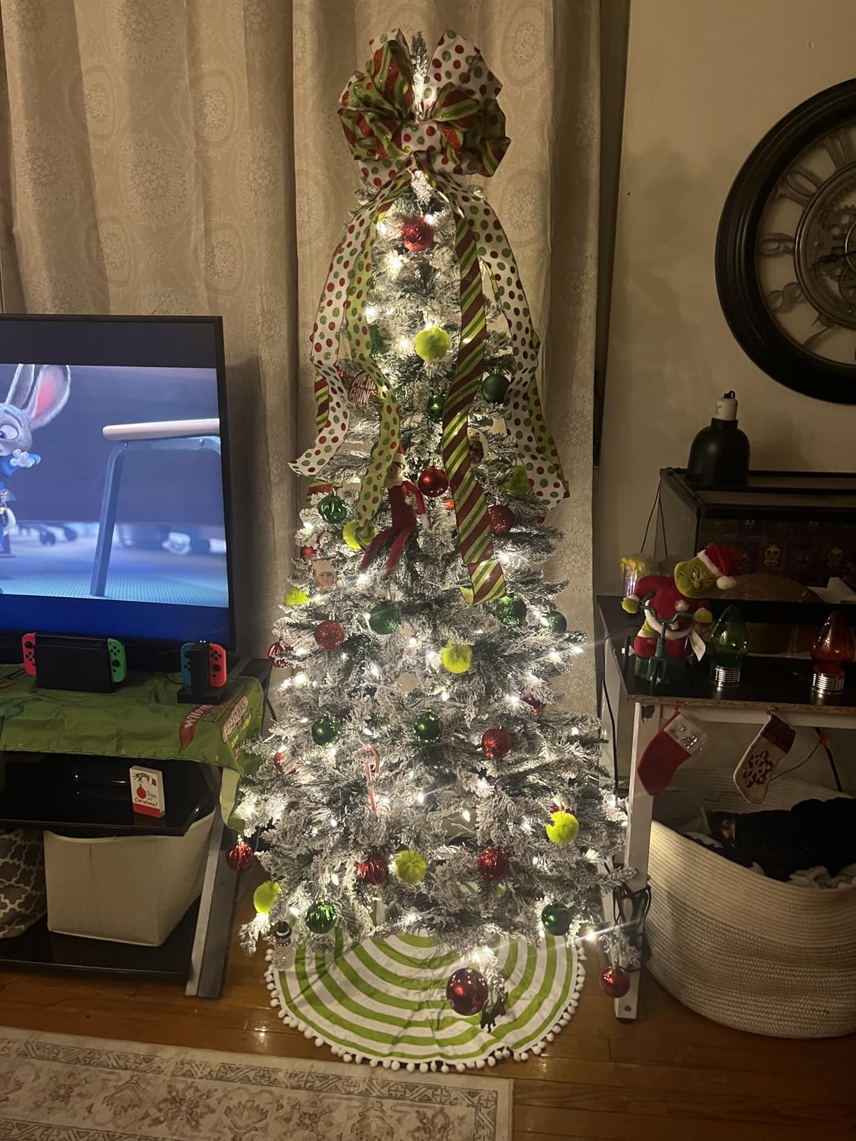 6 FT Pre-lit Christmas Tree Spruce with Remote Control, 300 Warm White Multi-Color Changing LED Lights, Artificial Hinged/Feel Real/Realistic for Home, Holiday Decoration Dual Color LED customer photo 2