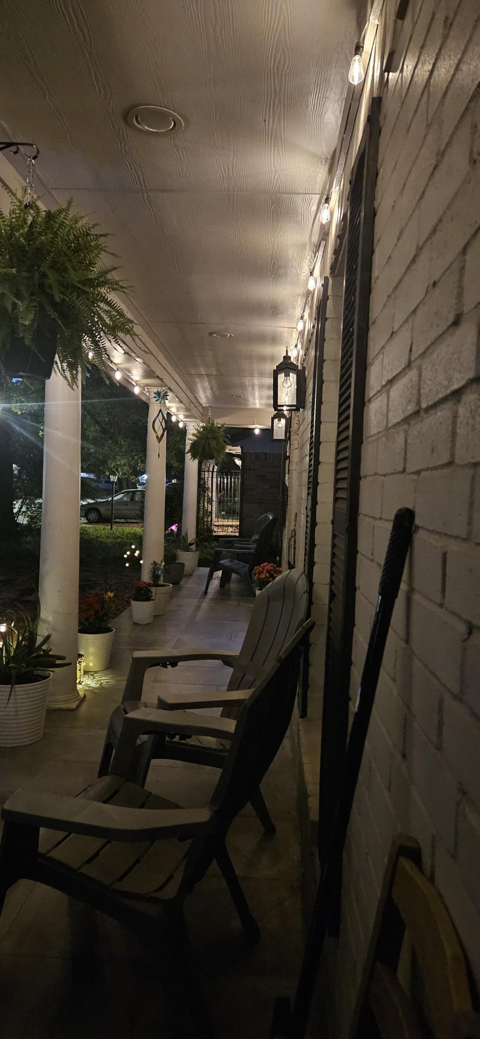 Brightown 100FT Solar String Lights Outdoor Waterproof with Remote, 31+2 LED Shatterproof Bulbs, Dimmable & Timable, 3 Light Modes - Commercial Grade Patio Lights for Garden Backyard Party Decor customer photo 1