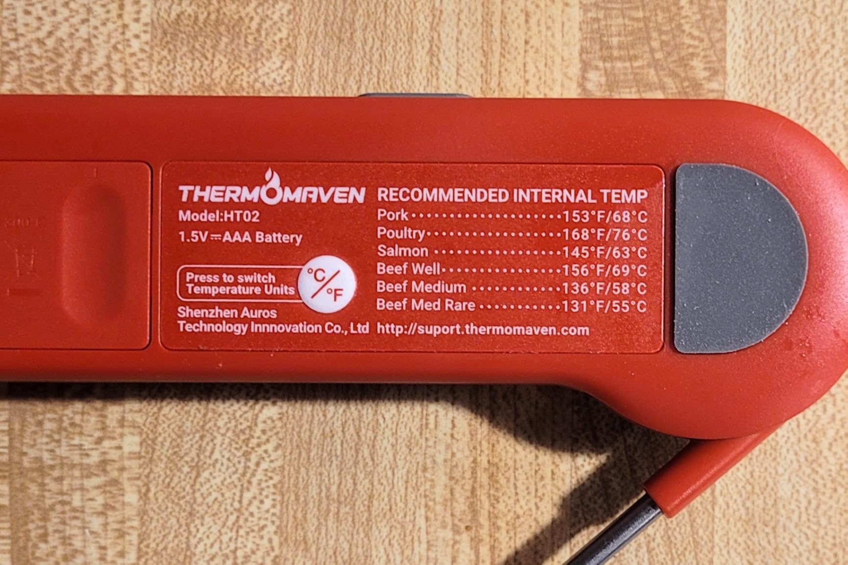 Professional 0.5 Sec Instant Read Meat Thermometer Digital, NIST Certified ±0.5℉ Accuracy, Auto Rotate Large LCD Display, Highly Waterproof Cooking Thermometer for Baking Grill BBQ Smoker Oven, Red customer photo 2