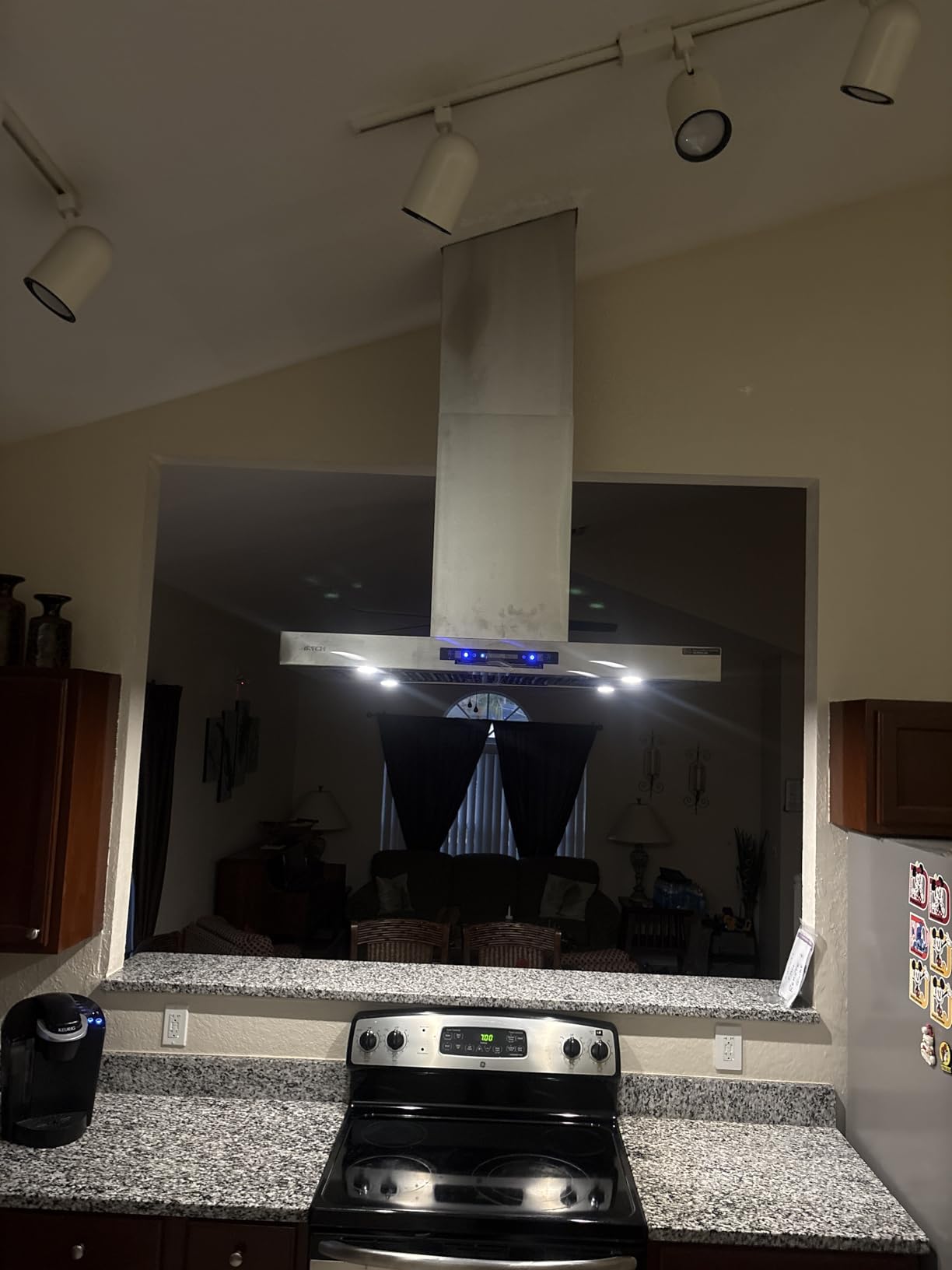 IKTCH Island Range Hood 30 Inch Stainless Steel customer photo 2