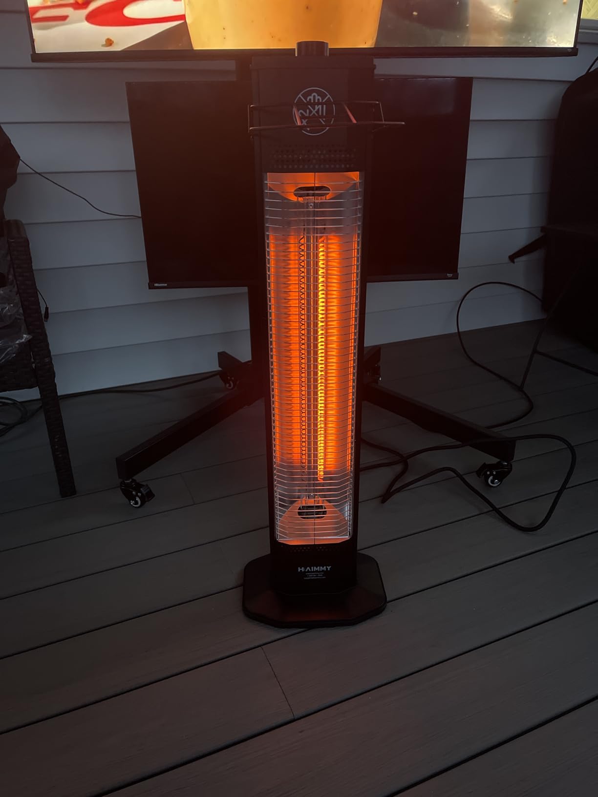 Outdoor Electric Patio Heater, 34-inch 1500W Infrared Tower Heater with Instant Heating, Tip-Over & Overheat Protection, IPX5 Waterproof Space Heater for Patio Garage Workshop Indoor & Outdoor Use customer photo 1