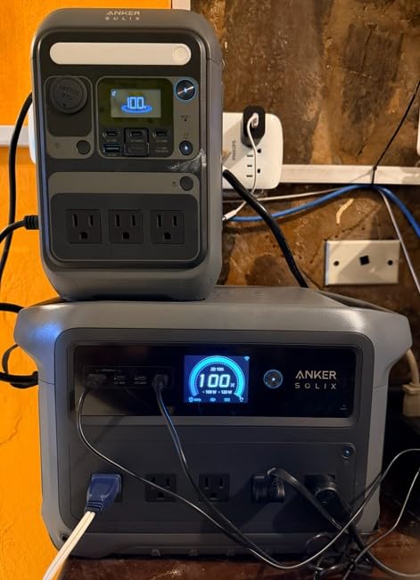 Anker SOLIX C1000 Gen 2 Portable Power Station, 2,000W Solar Generator, Full Charge in 49 Min, 1,024Wh LiFePO4 Battery for Home Backup, Power Outages, and Camping customer photo 1