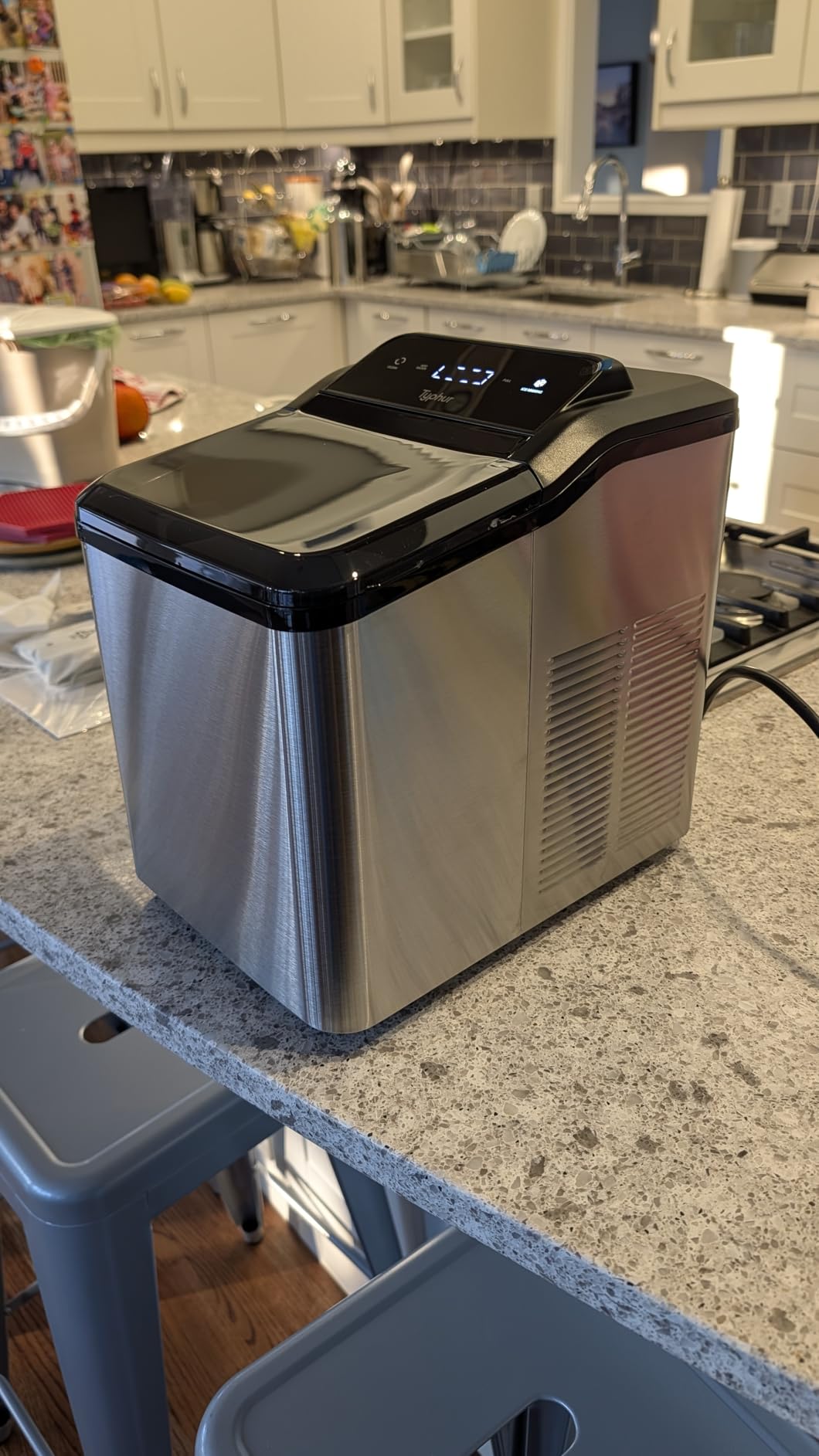 Typhur Fast Nugget Ice Maker Countertop with Self-Cleaning Pump, 35lbs/24H Crushed Pebble Ice Machine with Pellet Ice, 8 Packs Cleaner, Dual Ice Scoops for Home, Kitchen, Party, RV, Stainless Steel customer photo 2