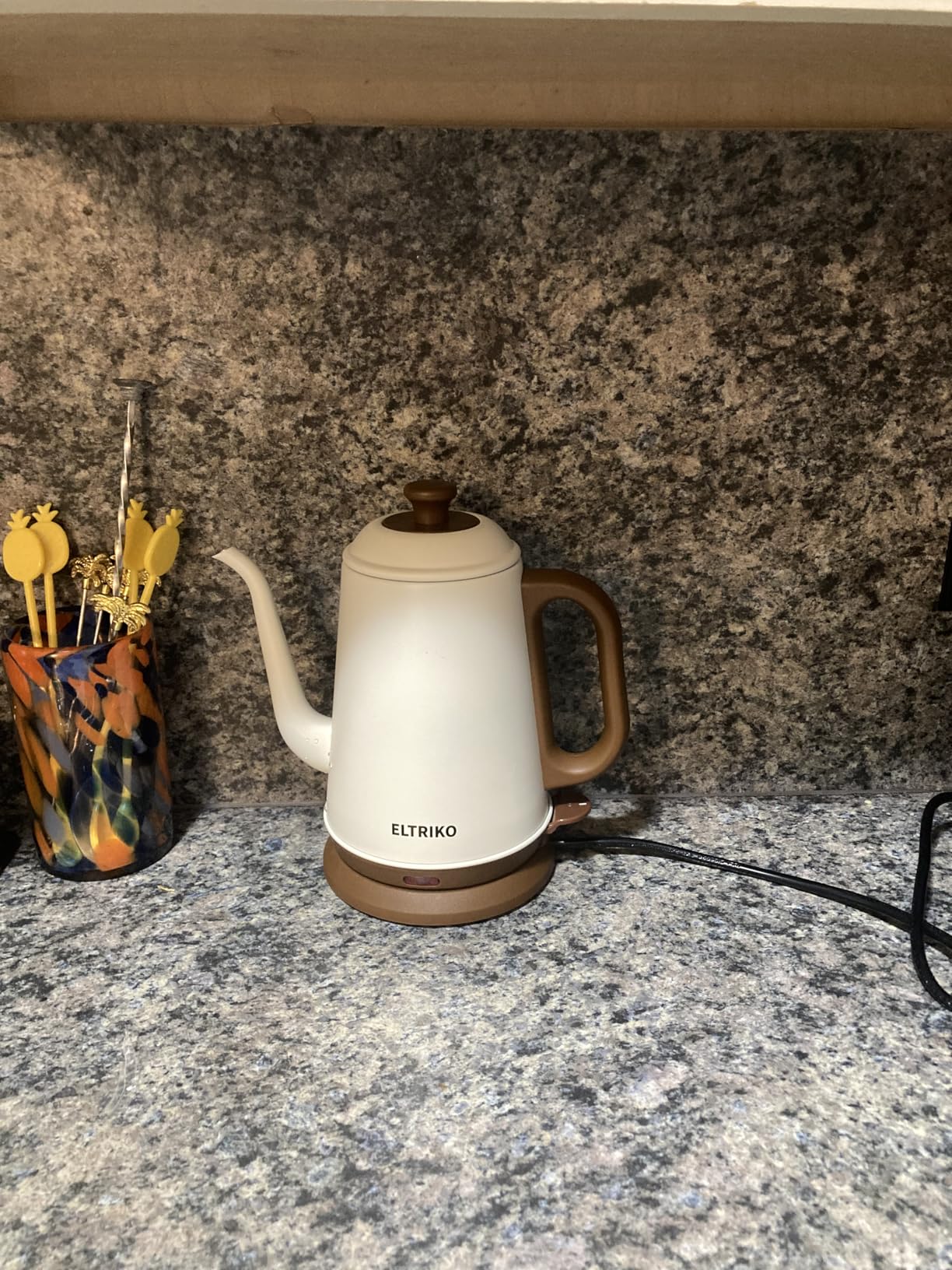 Gooseneck Electric Kettle, 1L Water Boiler, Pour Over Coffee & Tea, 1000W Fast Heating, Stainless Steel, Auto Shut-Off & Boil-Dry Protection, BPA-Free (Black) customer photo 1