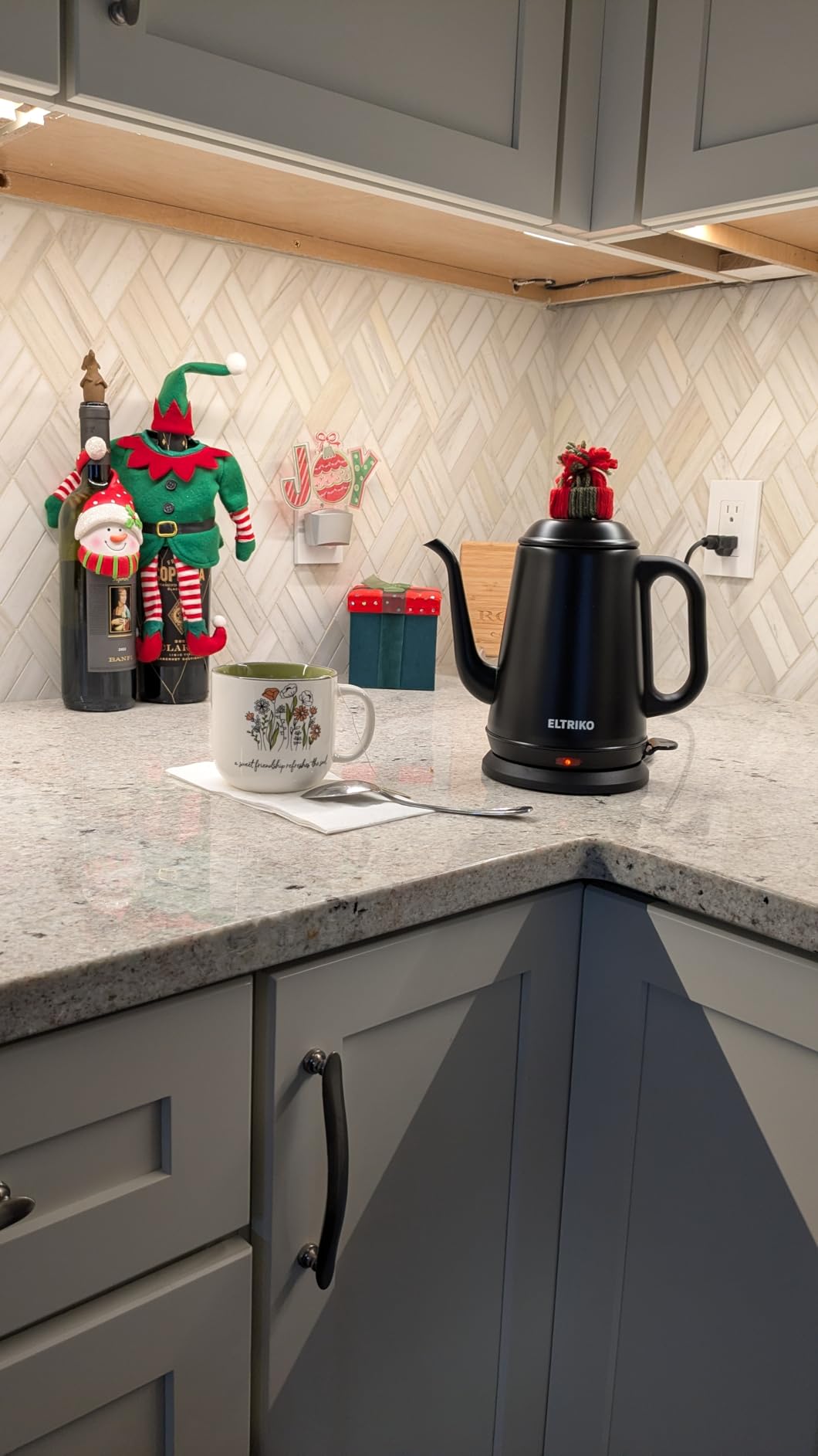 Gooseneck Electric Kettle, 1L Water Boiler, Pour Over Coffee & Tea, 1000W Fast Heating, Stainless Steel, Auto Shut-Off & Boil-Dry Protection, BPA-Free (Black) customer photo 2