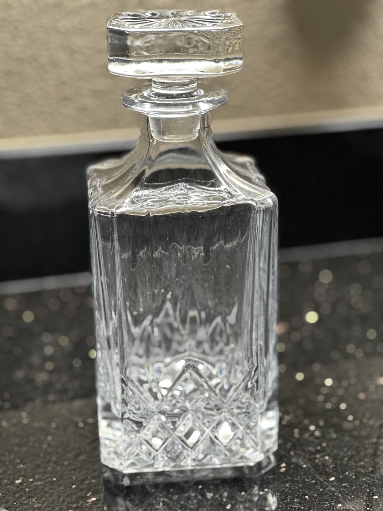 Crystal Whiskey Decanter Set In Gift Box - Includes 4 Crystal Whiskey Glasses and 4 Big Ice Ball Molds customer photo 2