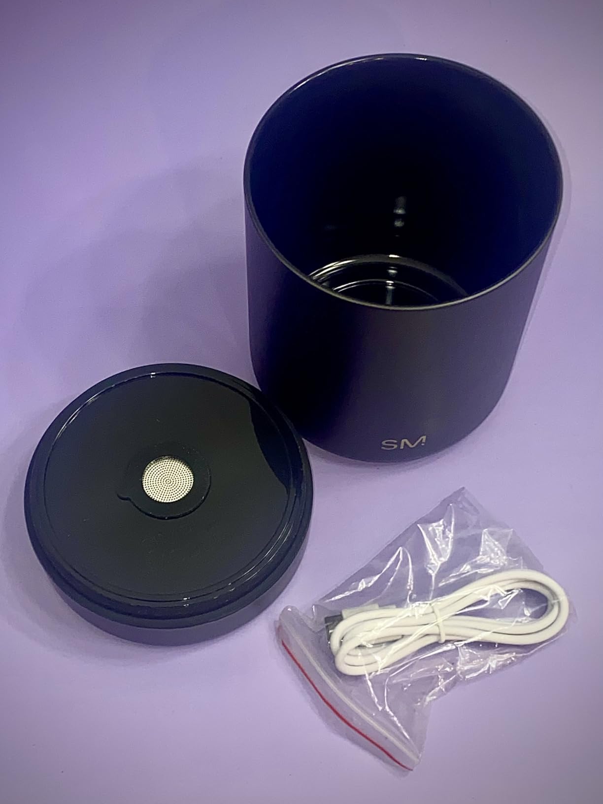 Simple Modern Delta Coffee Canister | Airtight Vacuum Seal with Auto-Reseal Technology | Ceramic Lined Stainless Steel Container for Coffee Grounds, Beans, Tea | 1.1L, Almond Birch customer photo 2