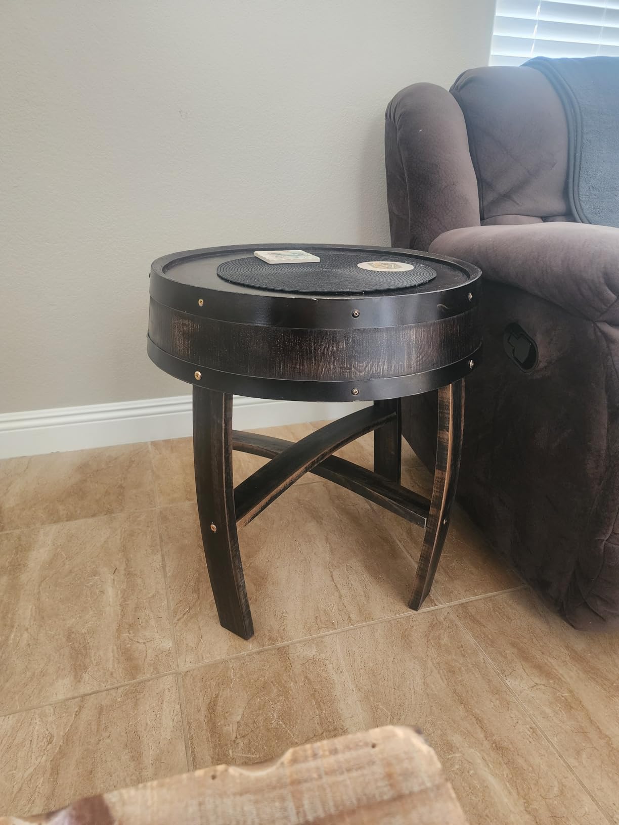 Wine Barrel End Table, Handcrafted Whiskey Barrel Side Table, Rustic Round Wooden Bourbon Coffee Oak Desk for Vintage Wine Bar and Home Décor customer photo 1