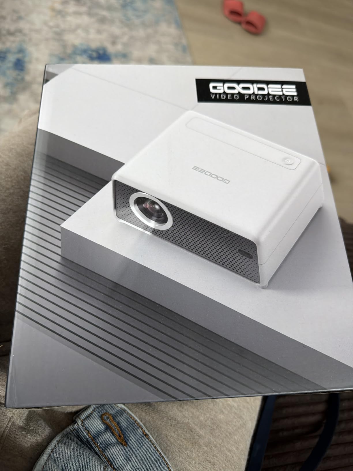 GOODEE Mini Smart Projector with WiFi and Bluetooth - Compatible with Netflix/YouTube/PrimeVideo, Electric Focus & Keystone, Short Throw Portable Video Projector Full HD for Indoor/Outdoor/Camping customer photo 1