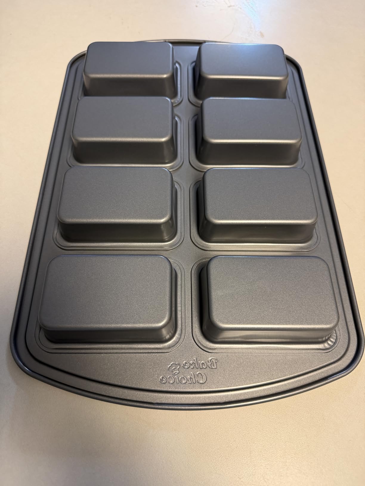 Mini Loaf Pan, 8-Cavity Non-Stick Carbon Steel Baking Pans Set for Banana Bread, Cornbread, Cheesecake, Muffins, Pound Cake, Small Meatloaf, Bread Pan customer photo 1