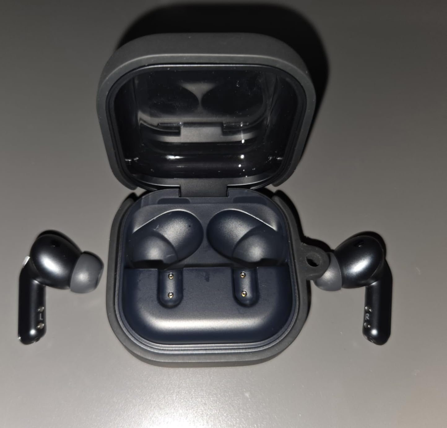 Samsung Galaxy Buds 4 Pro (2026) AI True Wireless Bluetooth Earbuds, Hi-Res Audio, 2-Way Speaker, ANC 2.0, Optimized Comfort, IP57, Live Translation, Black customer photo 1