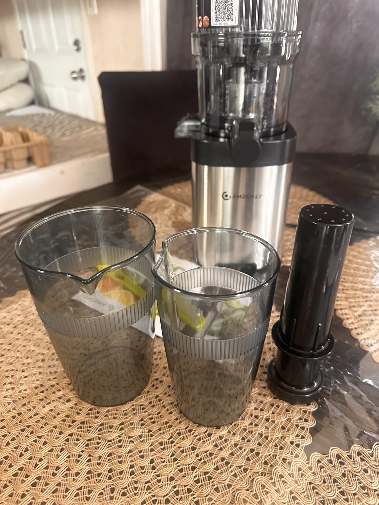 AMZCHEF Cold Press Juicer, Juicers Machines - 3.2