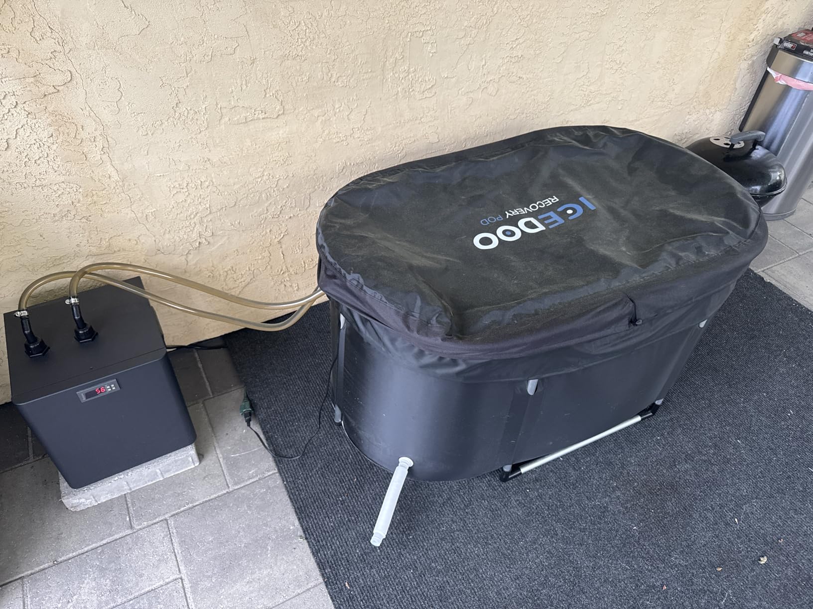 Upgrade XL Ice Bath Tub for Athletes, 119 Gallons Hot & Cold Plunge Tub with Cover for Recovery, Cold Water Therapy customer photo 1