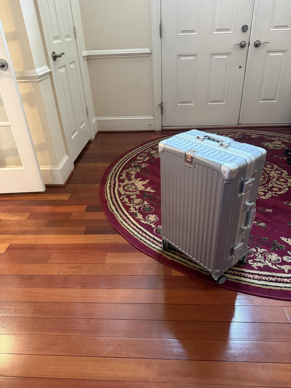 Zipperless Luggage with Spinner Wheels Checked Aluminum Frame Luggage PC Hard Shell Suitcase with Charger and Cup Holder TSA Lock No Zipper 24 Inch Suitcases customer photo 1
