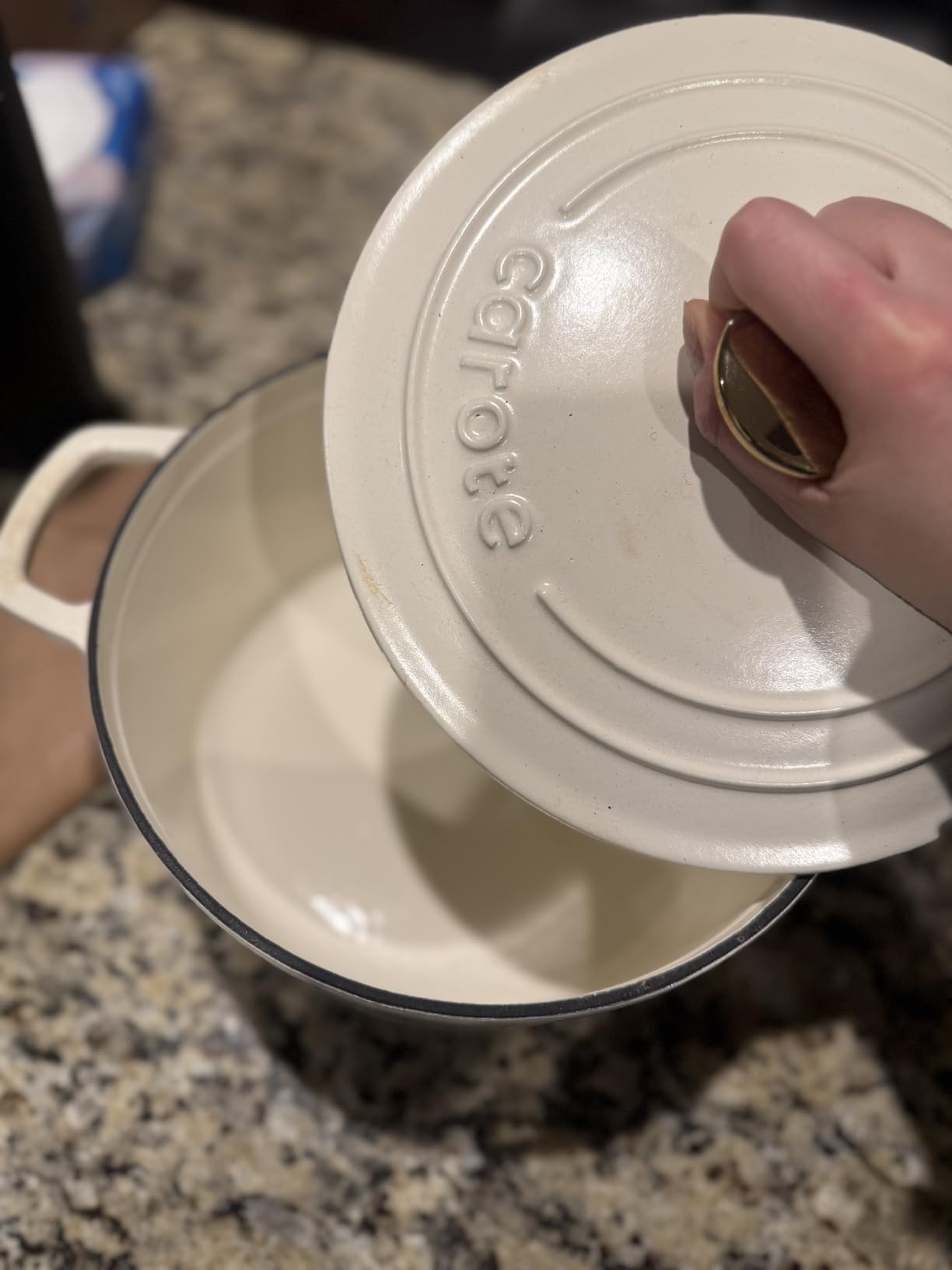 CAROTE 7QT Enameled Cast Iron Dutch Oven Pot with Lid, Heavy-Duty Dutch Ovens for Sourdough Bread Baking, Braising, Stews, Roasting, Healthy & Non-Toxic, Dual Handles, All Stovetop Compatible, Oven Safe up to 500° F, Cream White customer photo 1