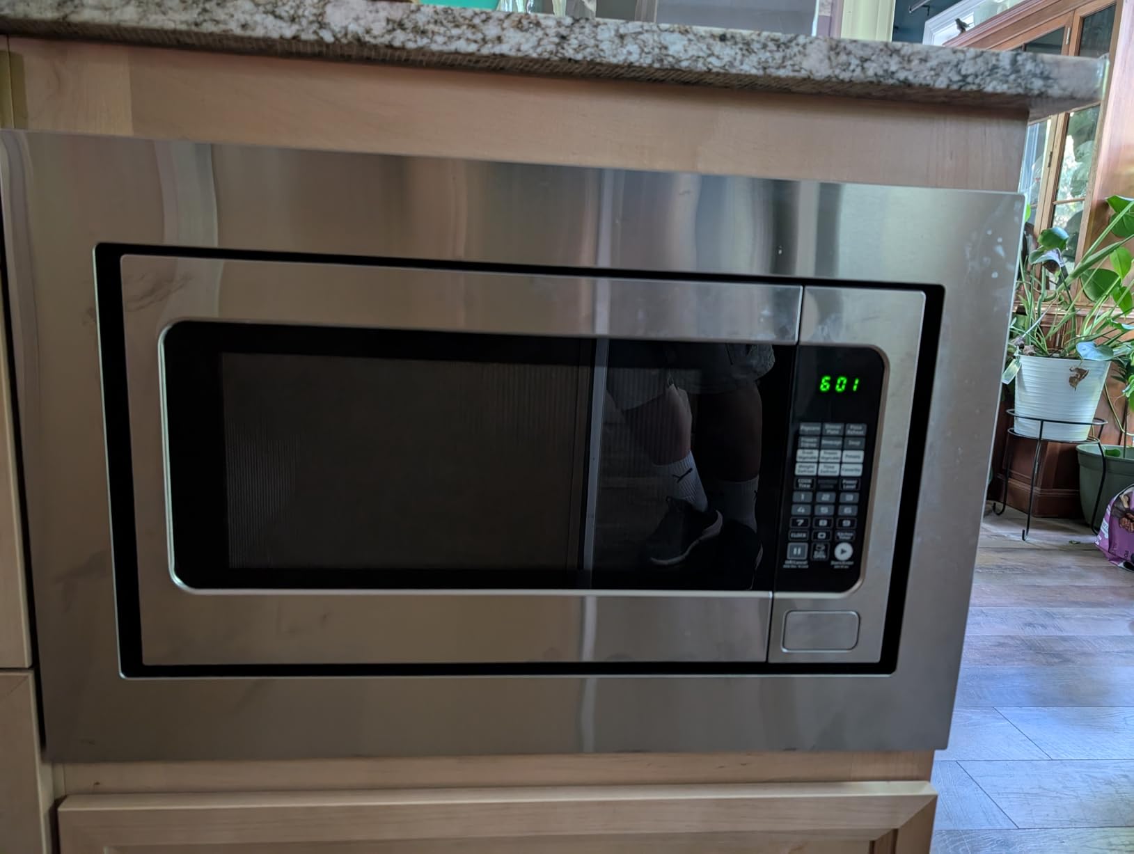 Summit Built-in Microwave with Trim Kit, Fits 24 inch spaces 1.2 cu.ft., Stainless Steel - SMBI24 customer photo 1
