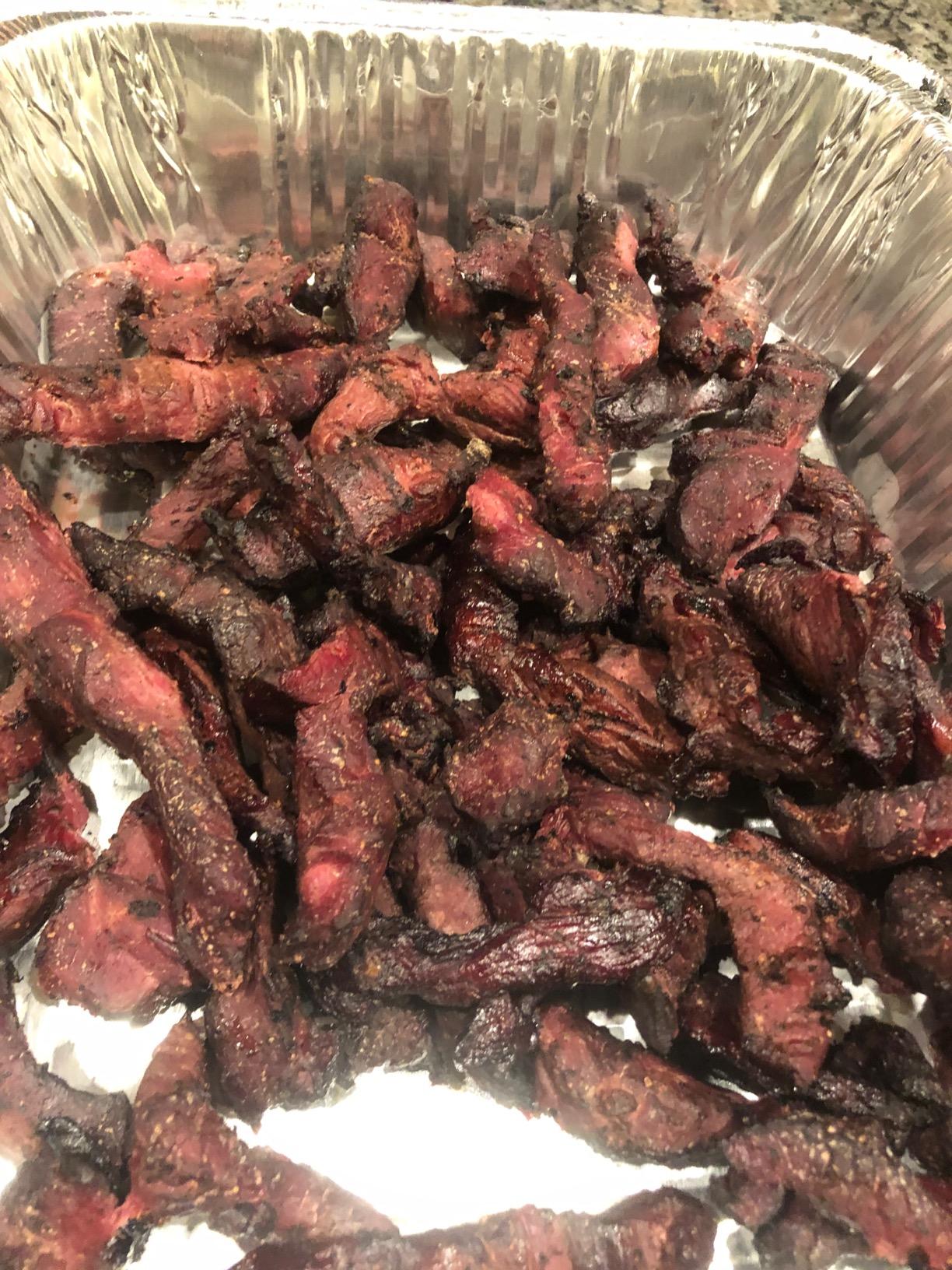 Hi Mountain Jerky Seasoning and Cure Kit | PEPPER BLEND | Beef Jerky Seasoning | Perfect for Beef, Venison, Elk, & Deer | Seasons up to 15 lbs. of Meat customer photo 2