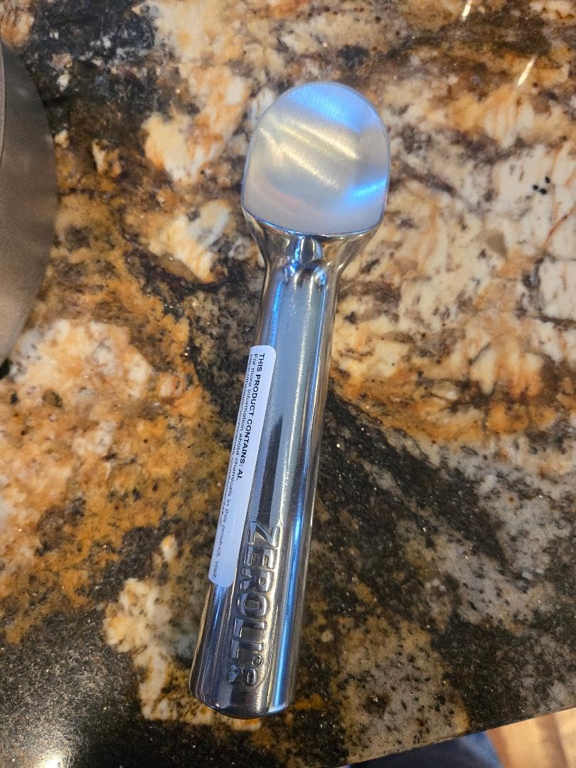 Zeroll, Size 20, in Silver 1020 Original Ice Cream Unique Liquid Filled Heat Conductive Handle Simple One Piece Aluminum Design Easy Release 40 Scoops per, 2-Ounce customer photo 1