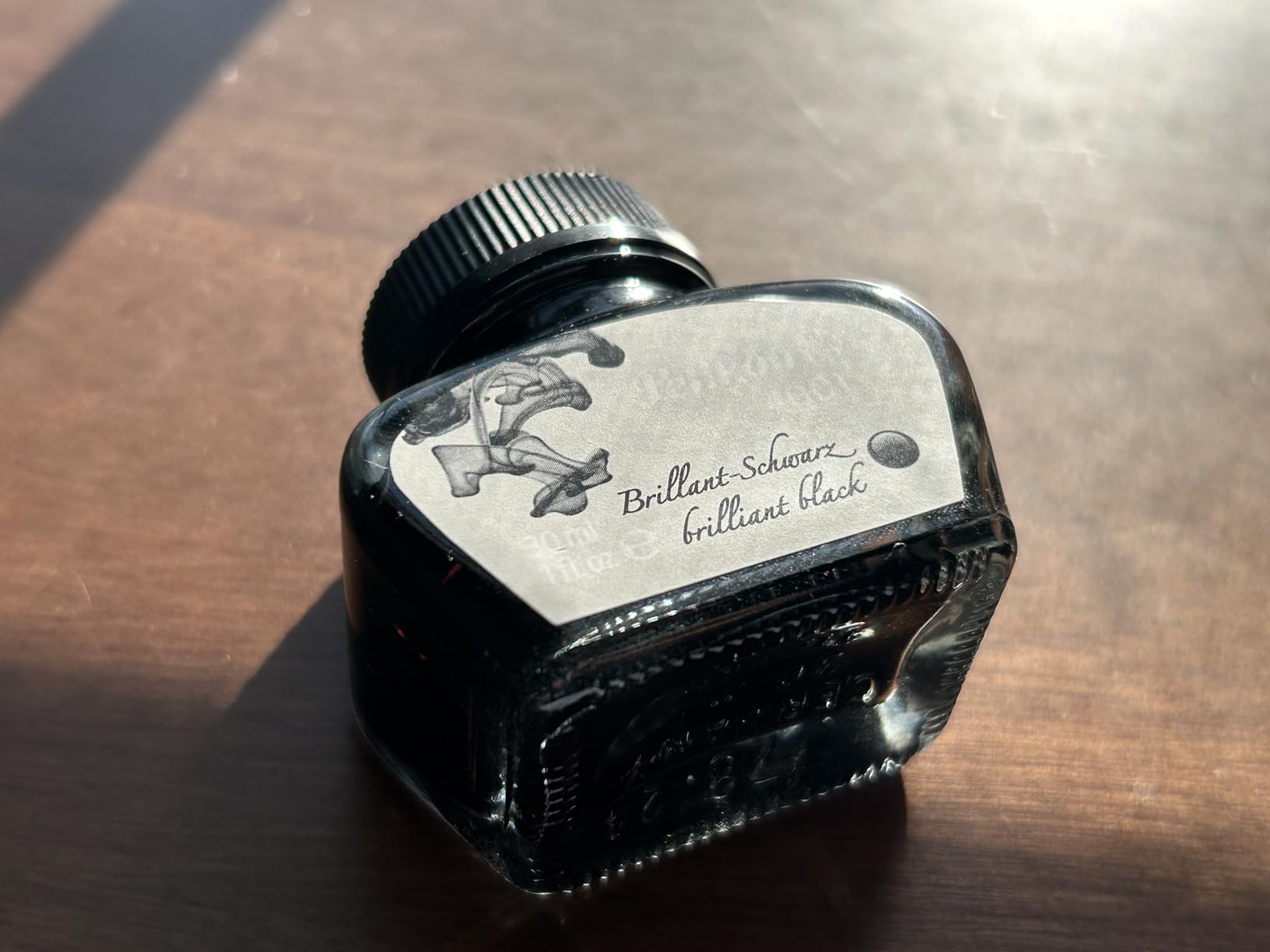 Pelikan 4001 Bottled Ink for Fountain Pens, Royal Blue, 30ml, 1 Each (301010) customer photo 2