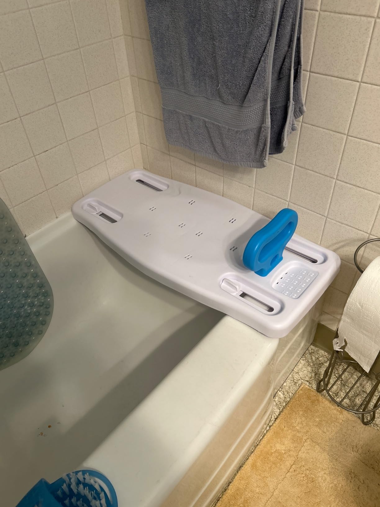 Carex Portable Shower Bench - Shower Bath Seat - Adjustable Width to Fit Most Bathtubs, Comfortable Contoured Seating Area with 300 Pound Weight Capacity, Portable and Easy to Store customer photo 2