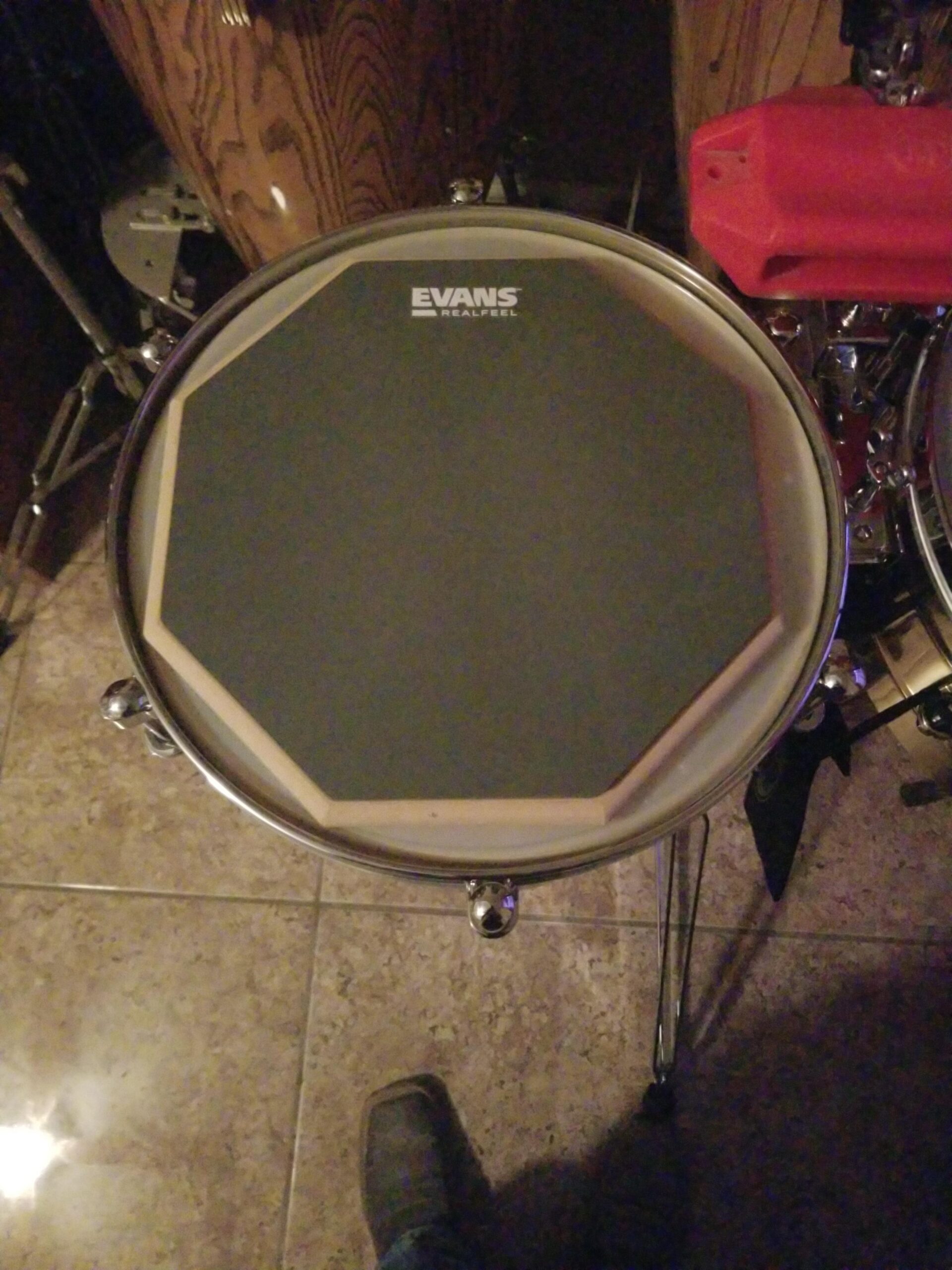 Evans RealFeel - Drum Practice Pad - Gum Rubber, Single Sided, 12 Inch customer photo 1