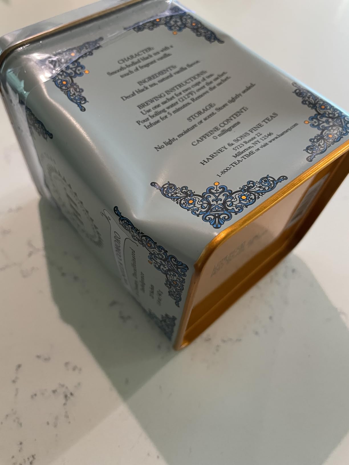 Harney & Sons Tea Decaffeinated Vanilla Comoro, 1.4 oz Tin (20 Sachets) customer photo 2