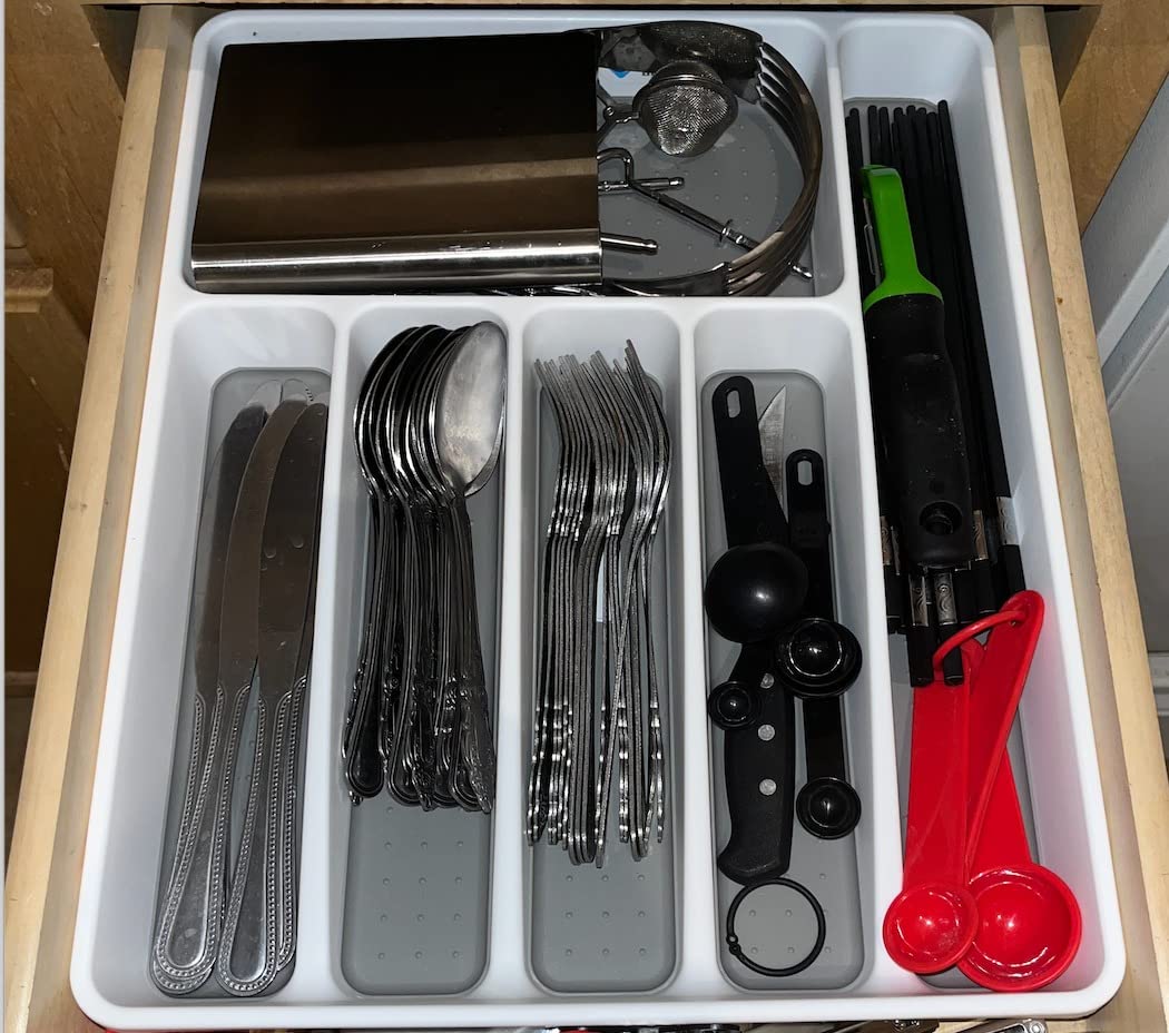 madesmart Classic Large Silverware Tray - White, 6-Compartments, Kitchen Drawer Organizer with Soft-Grip Lining and Non-Slip Rubber Feet, BPA-Free customer photo 2