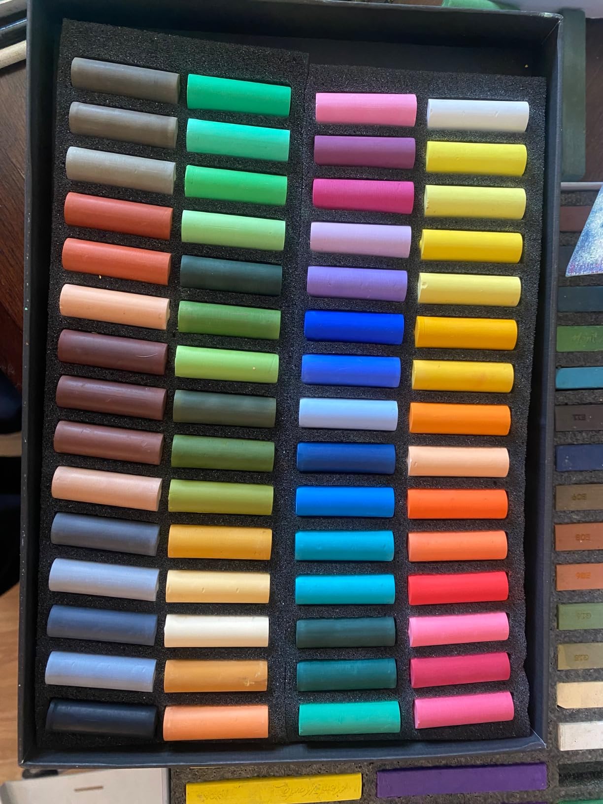Rembrandt Soft Pastels General Selection De Luxe Set 300C60.5 customer photo 2