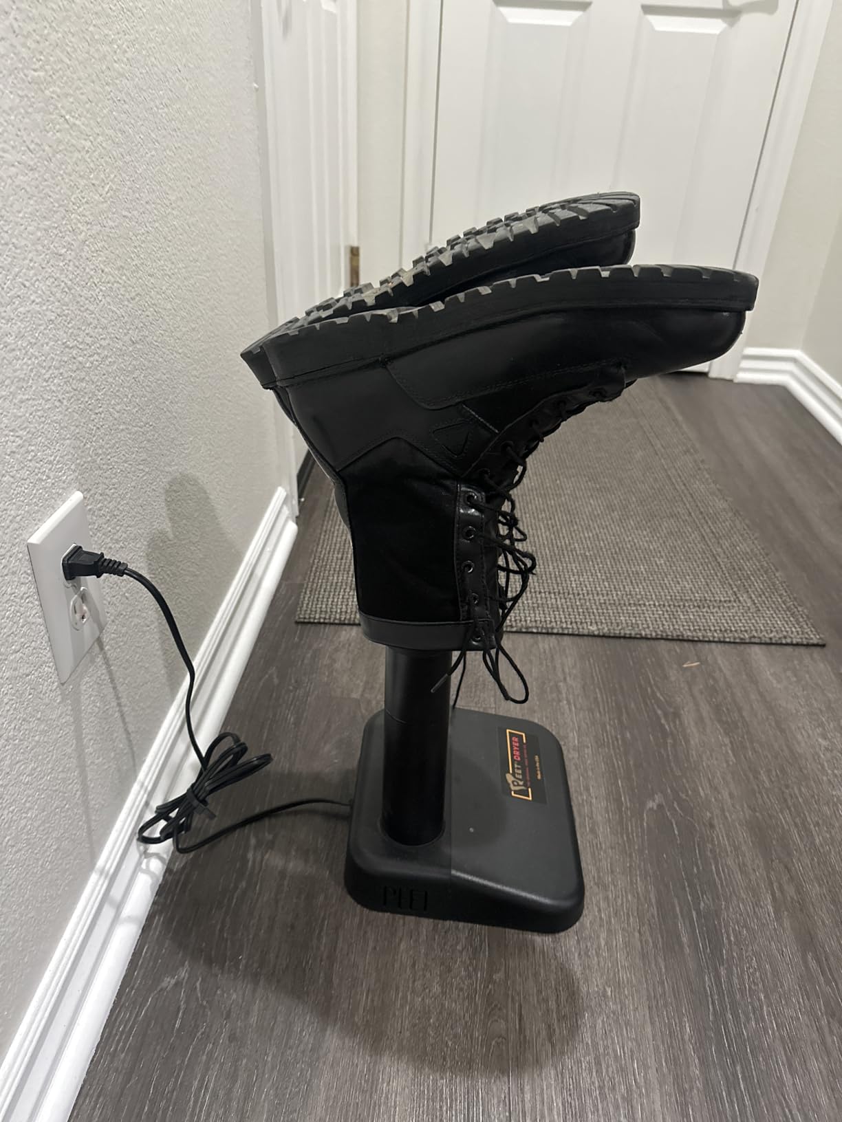 PEET Original Dryer - Electric Shoe Dryer for Work Boots & Outdoor Gear - Portable, Silent & Energy-Efficient, Made in USA customer photo 2