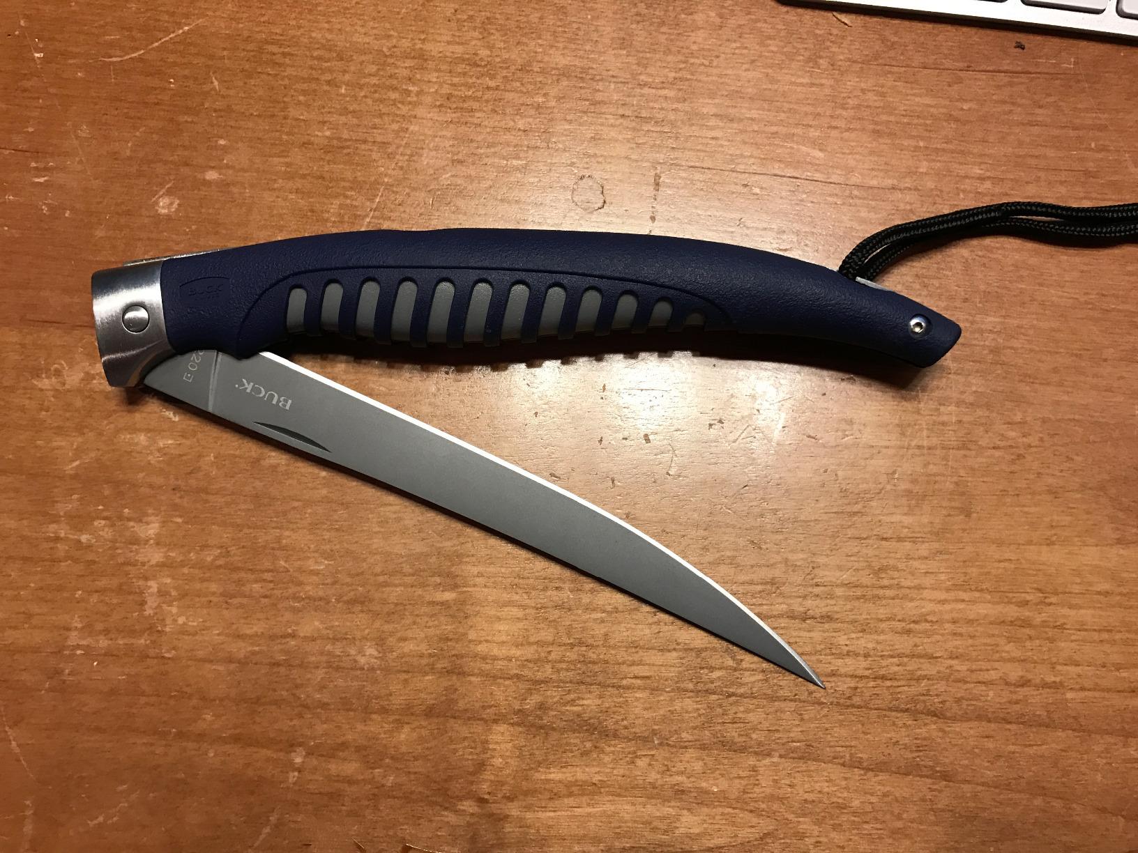 Buck 0220BLS Knives Silver Creek Folding Fillet Fishing Knife, Blue, 13 3/4-inch customer photo 2