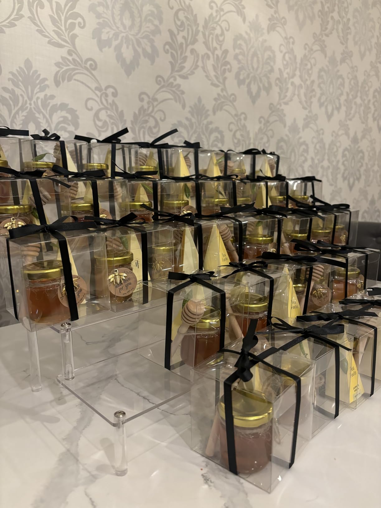 Tea Forte Organic Assorted Variety Tea Sampler, Tea Tasting Tea Chest Gift Box with 40 Handcrafted Pyramid Tea Infuser Bags, Black Tea, Herbal Tea, Oolong Tea, Green Tea, White Tea customer photo 1