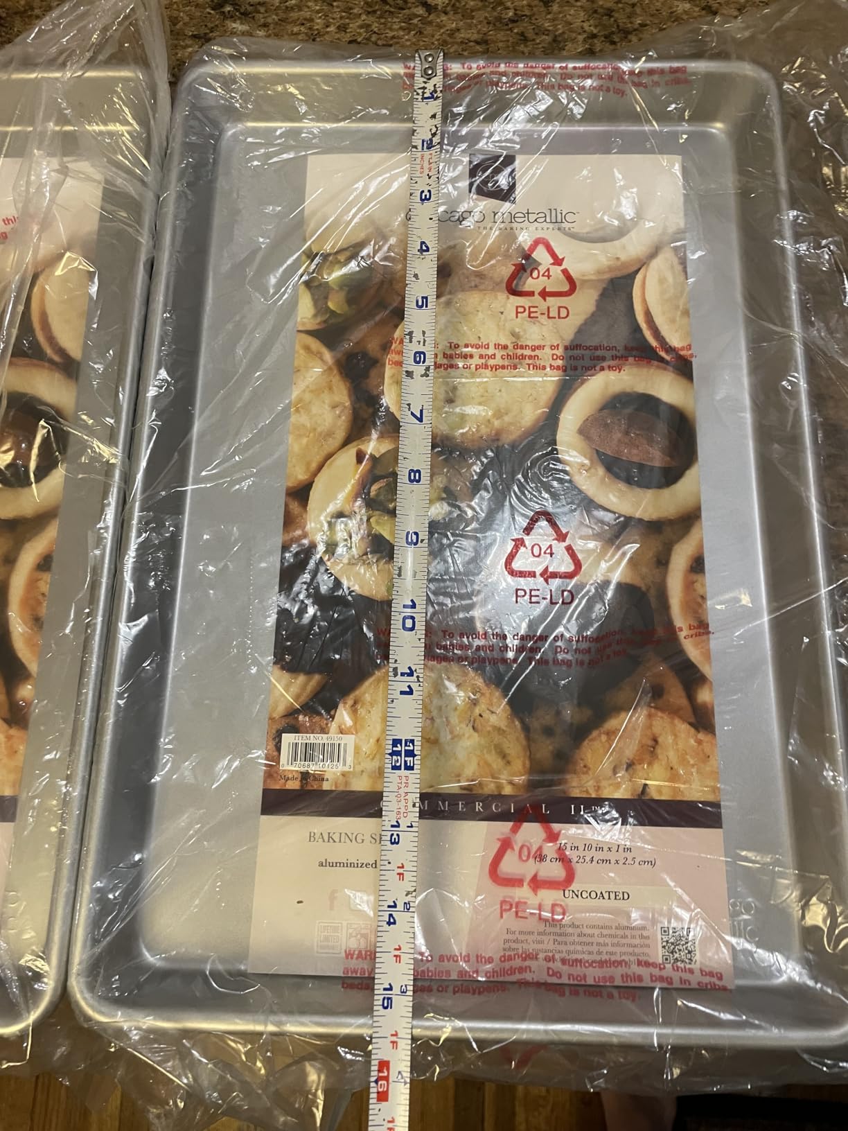 Chicago Metallic Commercial II Traditional Uncoated True Jelly Roll Pan customer photo 2