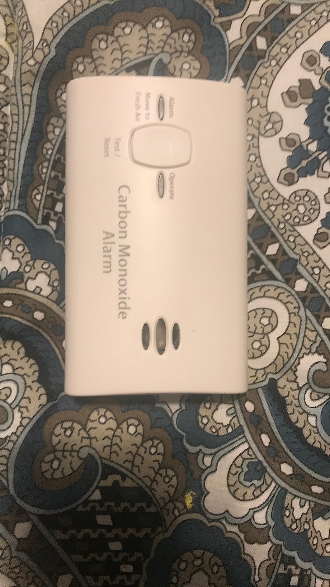 Kidde Carbon Monoxide Detector, Battery Powered CO Alarm with LEDs, Test-Reset Button, Low Battery Indicator, Portable customer photo 1