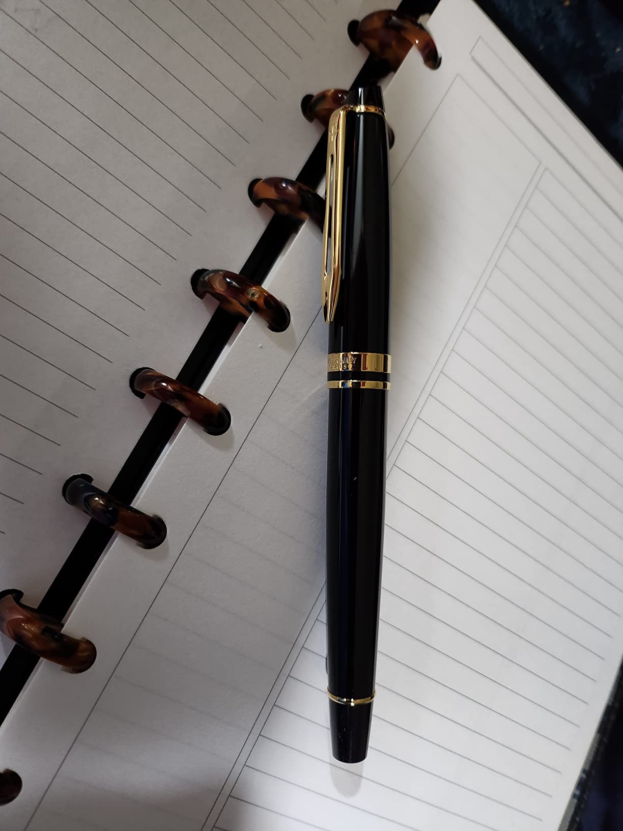 Waterman Expert Fountain Pen Gloss Black with 23k Gold Trim Fine Nib Gift Box customer photo 2