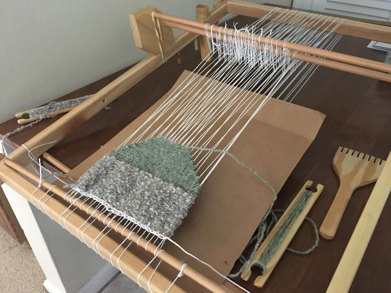 Lacis Kliot Tapestry Loom, 20-Inch, Hardwood customer photo 1