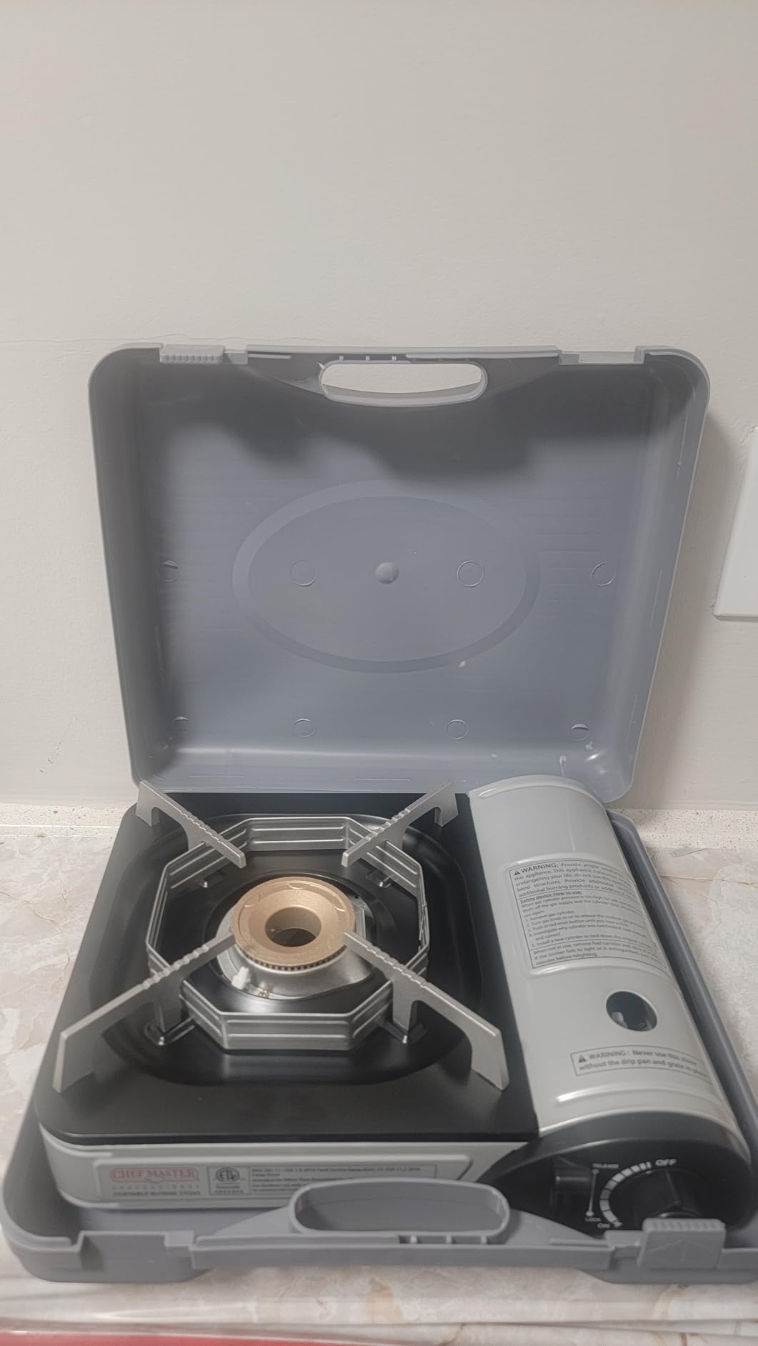 Chef-Master 90011 Butane Countertop Stove, 10 000 BTU Portable with Carry Case, High Performance, Piezo Ignition, Brass Burner, Safety Stop customer photo 1