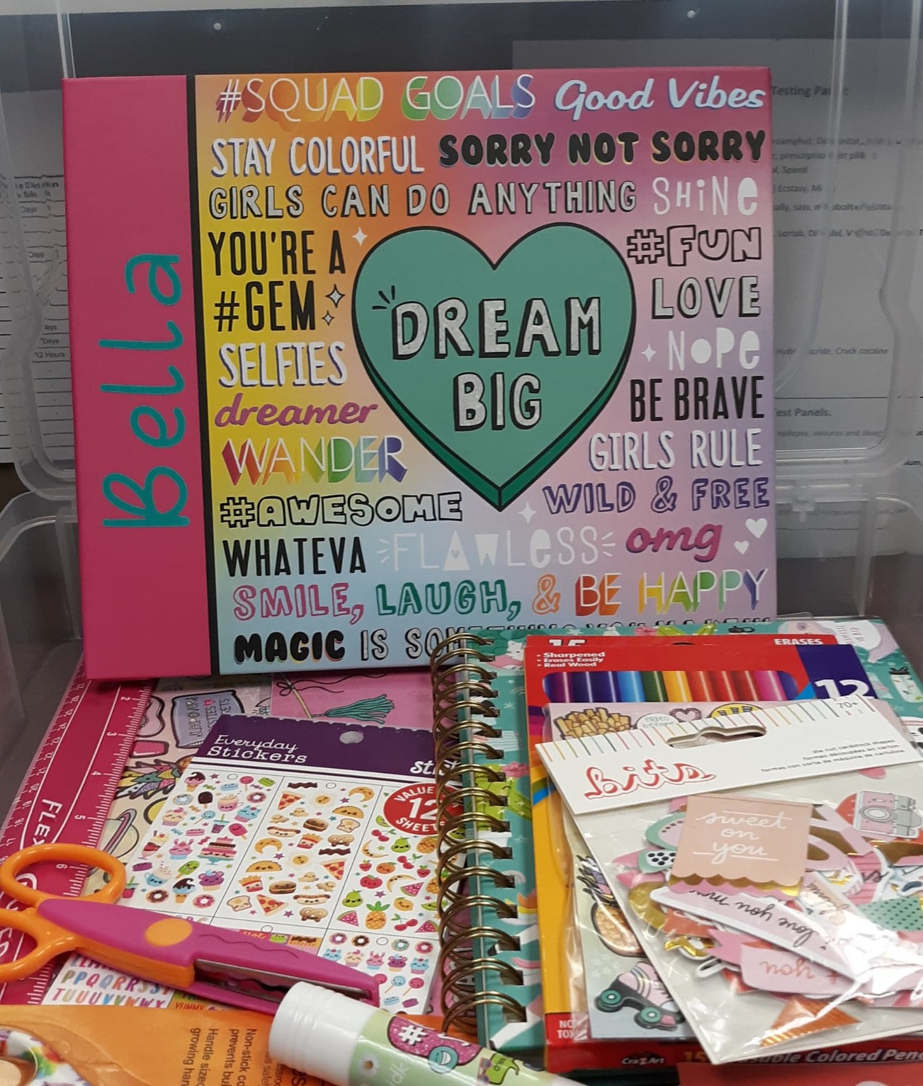Just My Style Ultimate Scrapbook, Personalize and Decorate A 40-Page DIY Scrapbook, Great for Travel, Road Trips & On-The-Go, Memory Keeper Scrap Book for Kids & Tween Ages 6, 7, 8, 9,Beige customer photo 2